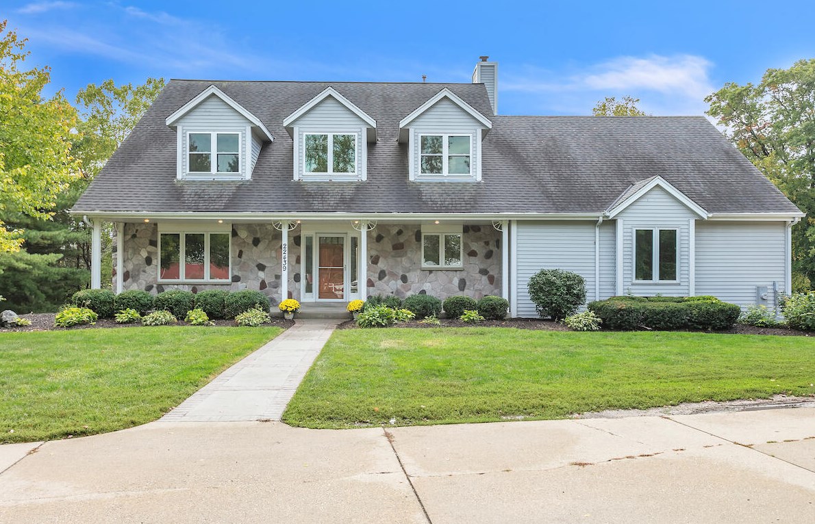 22439 8 Mile Rd, Muskego, WI 53150