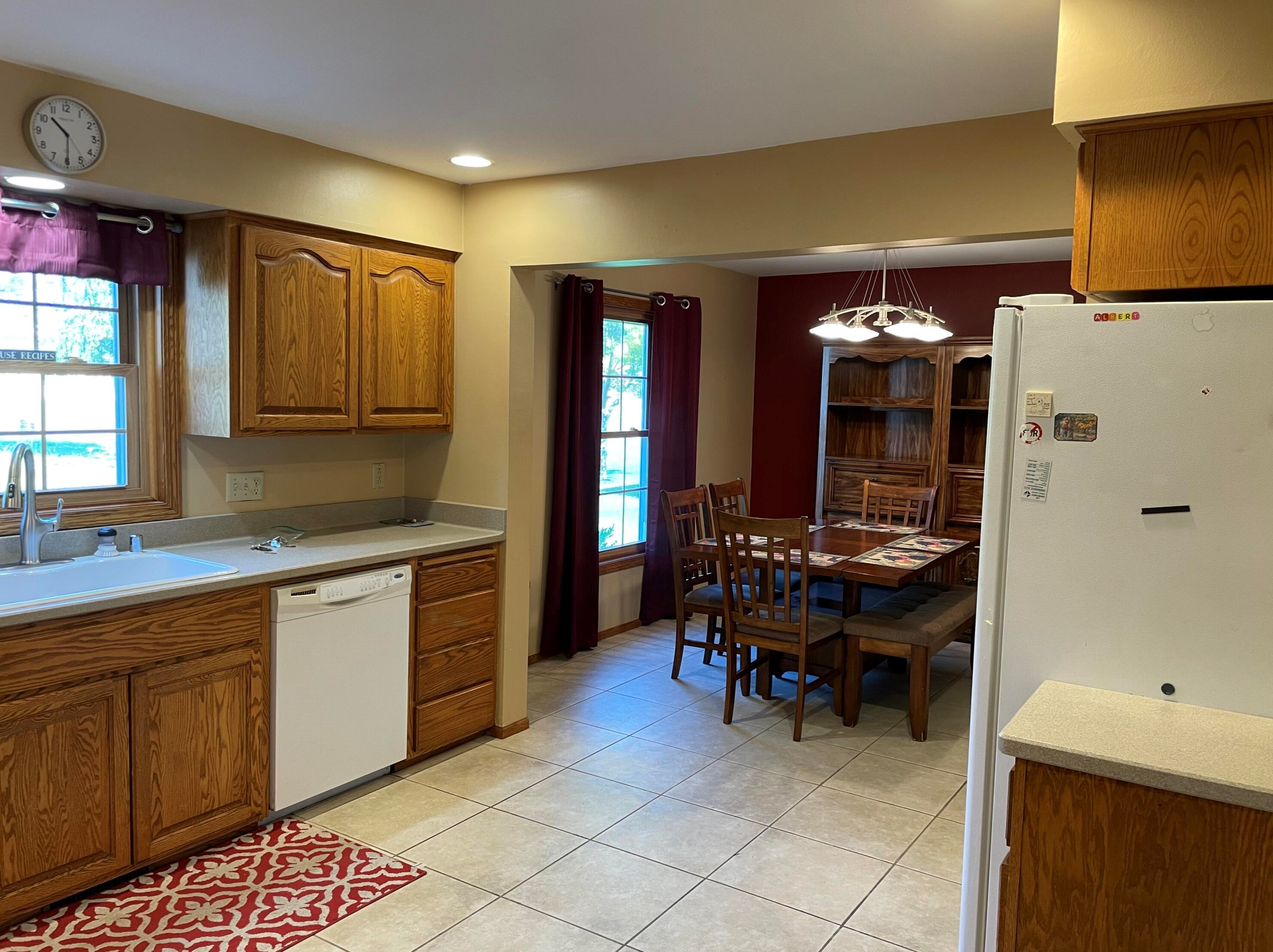 128 Tower Dr, Kohler, WI 53044-1231