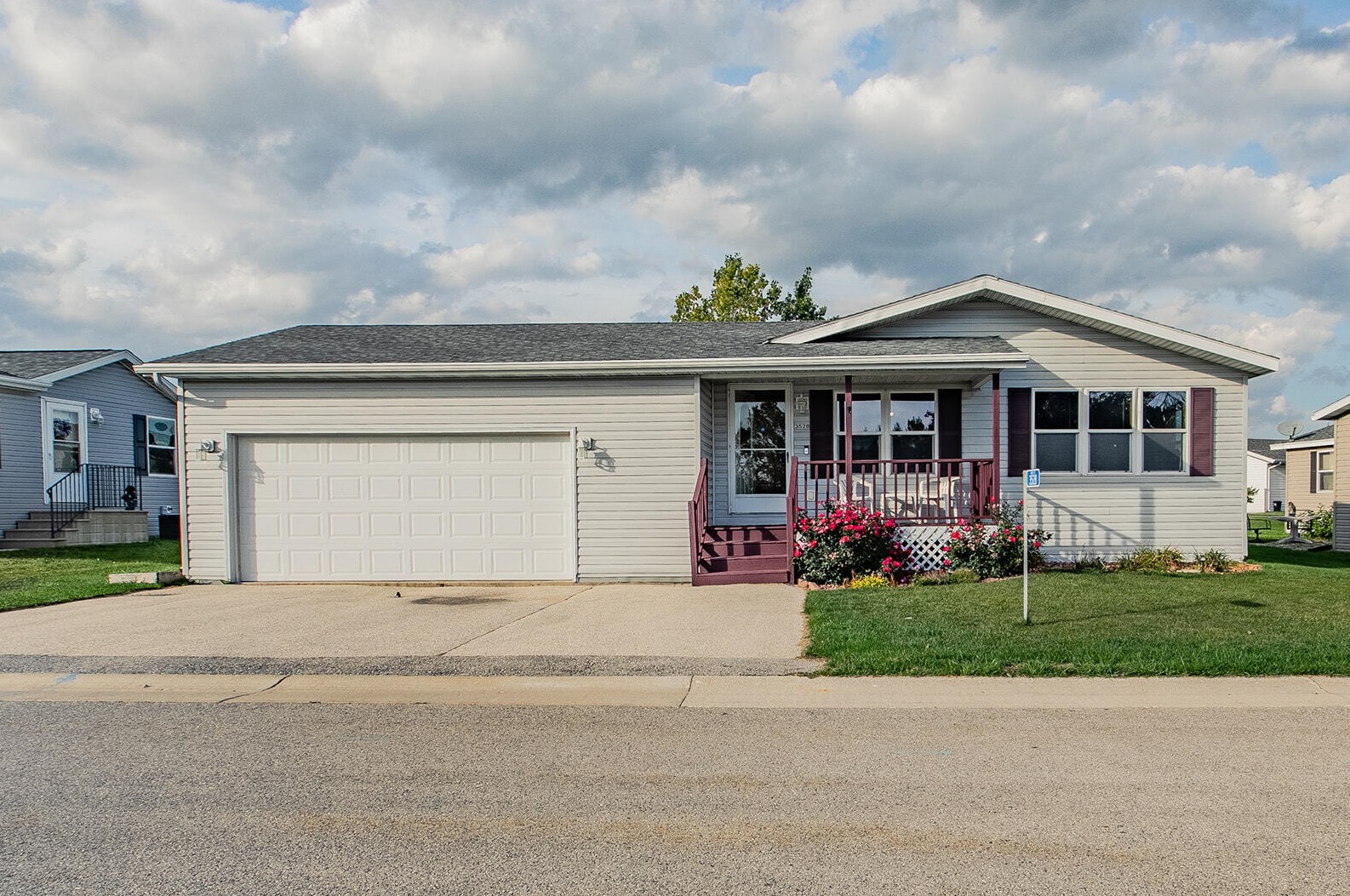 3528 Granite Rd, Sheboygan, WI 53083-1897