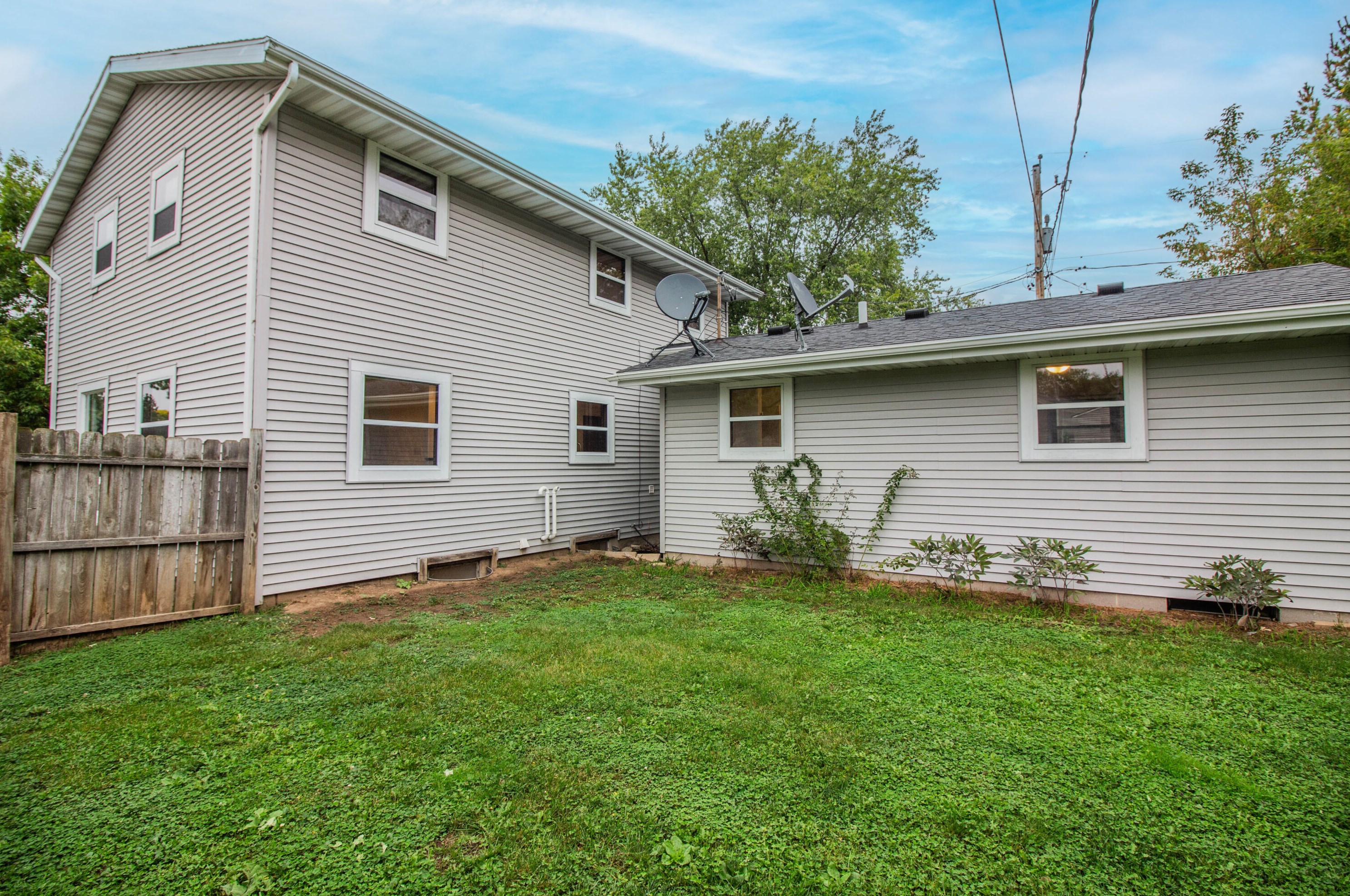 3019 North Ave, Sheboygan, WI 53083-3628