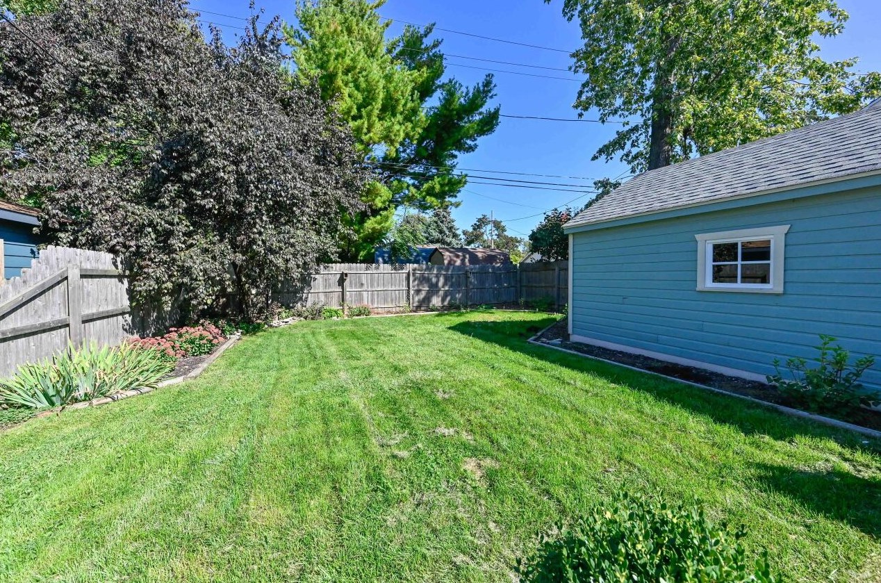 1016 Isabelle Ave, Racine WI  53402-4126 exterior