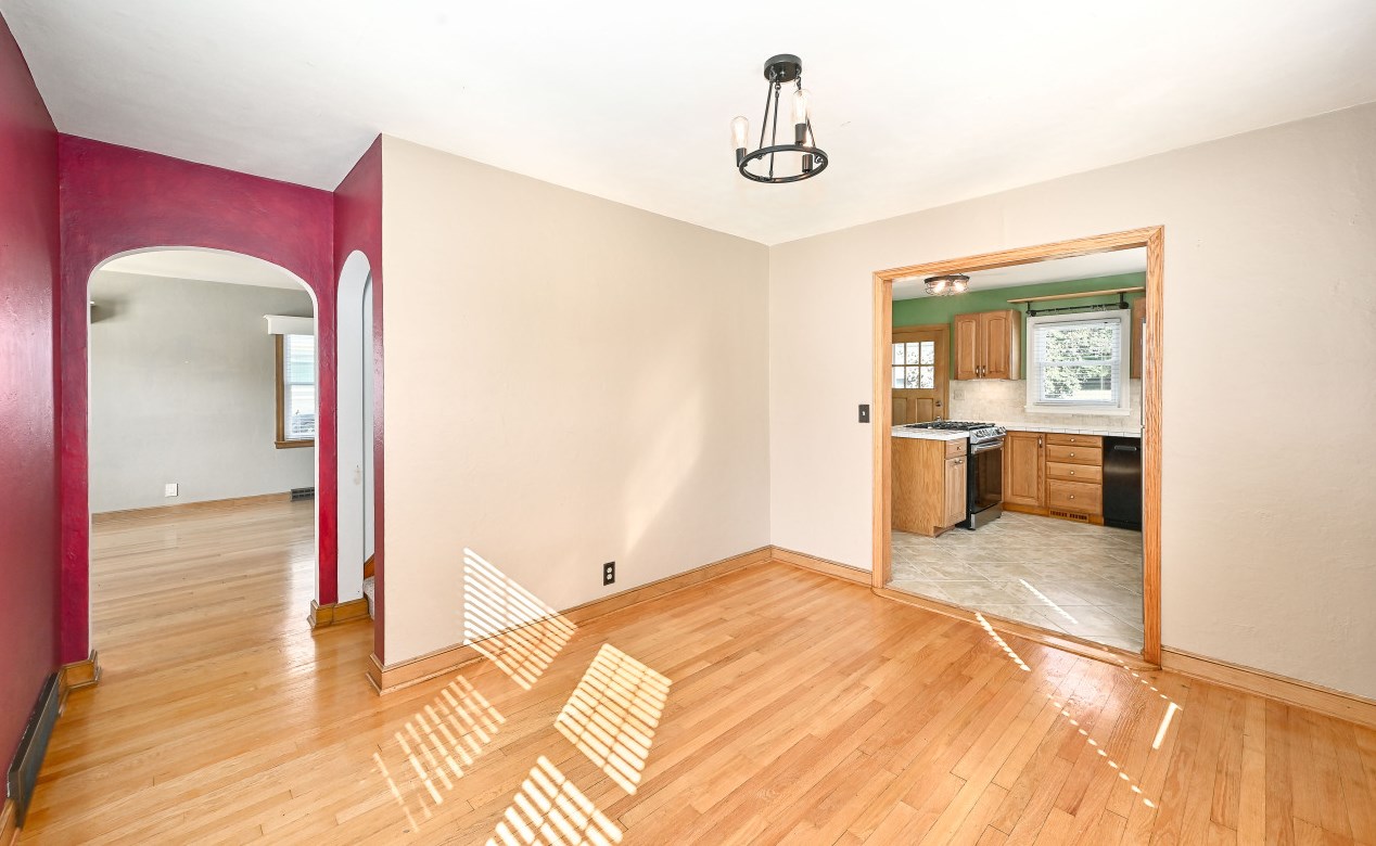 1016 Isabelle Ave, Racine WI  53402-4126 exterior