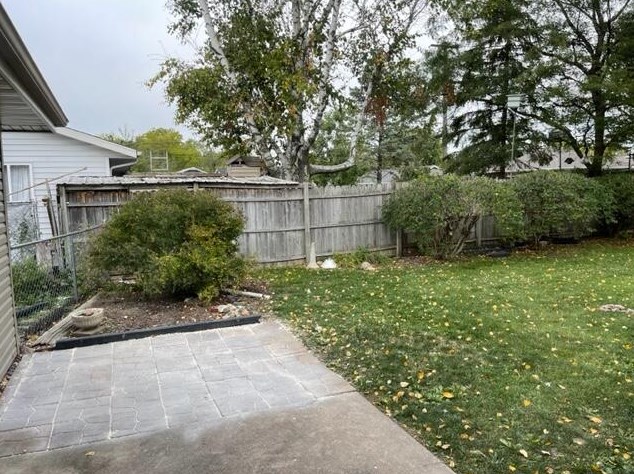 600 Pleasant Ave, Hartford, WI 53027-1955