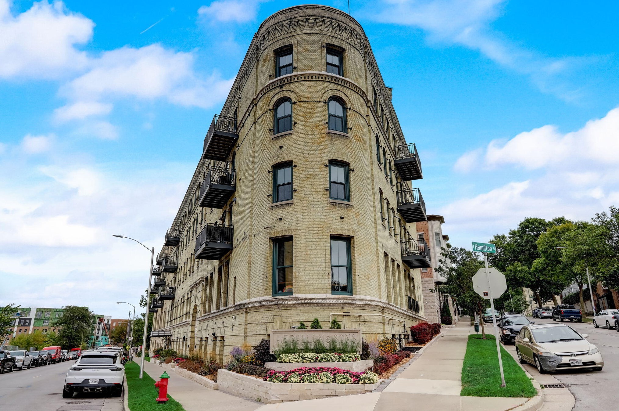 1818 N Water St Unit 504, Milwaukee, WI 53202