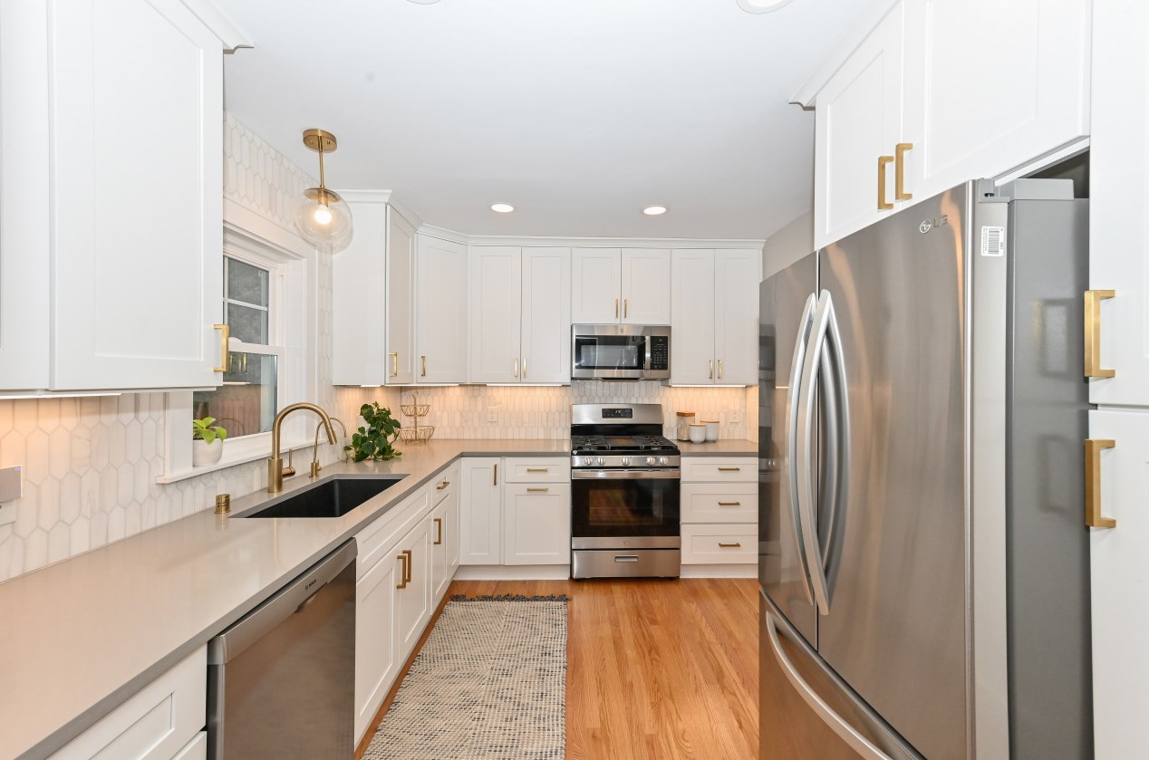 7938 Clarke St, Milwaukee WI 53206-3149 exterior