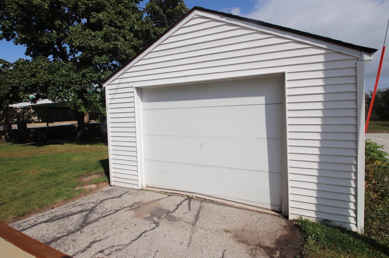 526 Madison Ave, Sheboygan, WI 53083