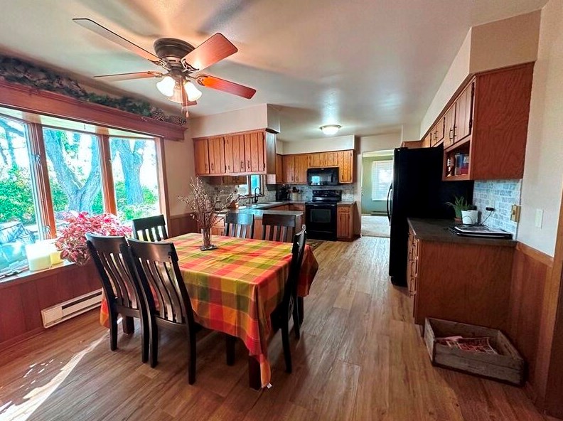 700 Dartmouth Dr, Sheboygan Falls WI  53085-1742 exterior