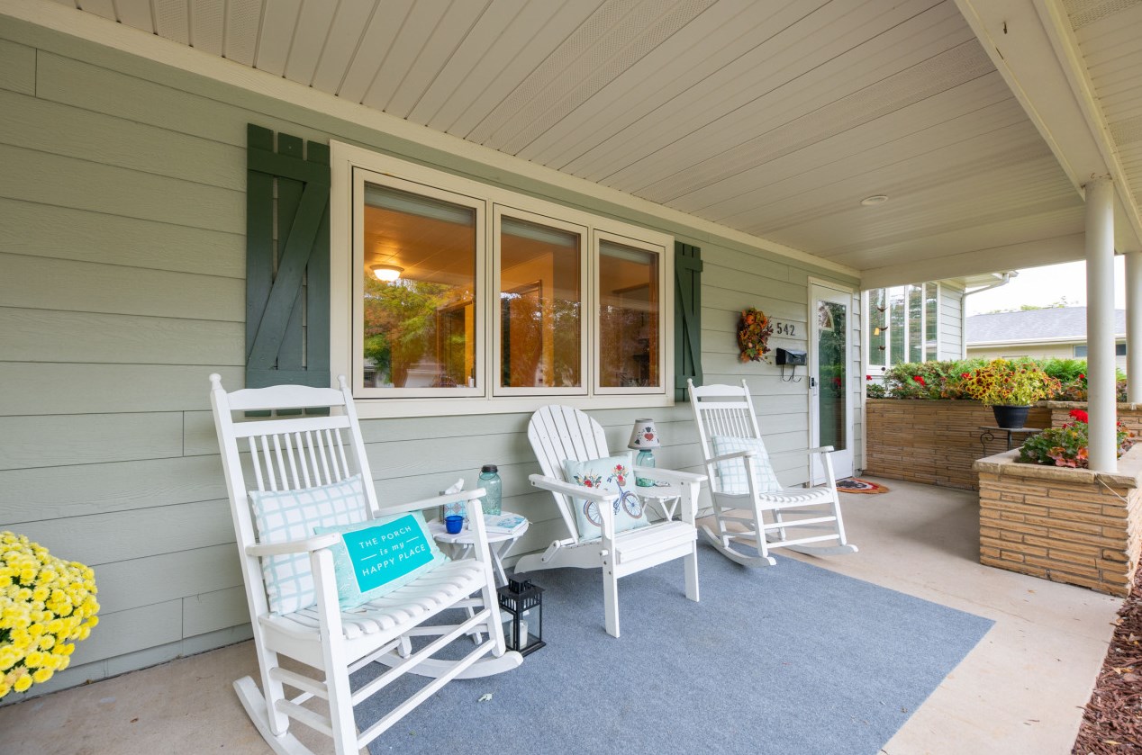542 Walters St, Port Washington, WI 53074-1430