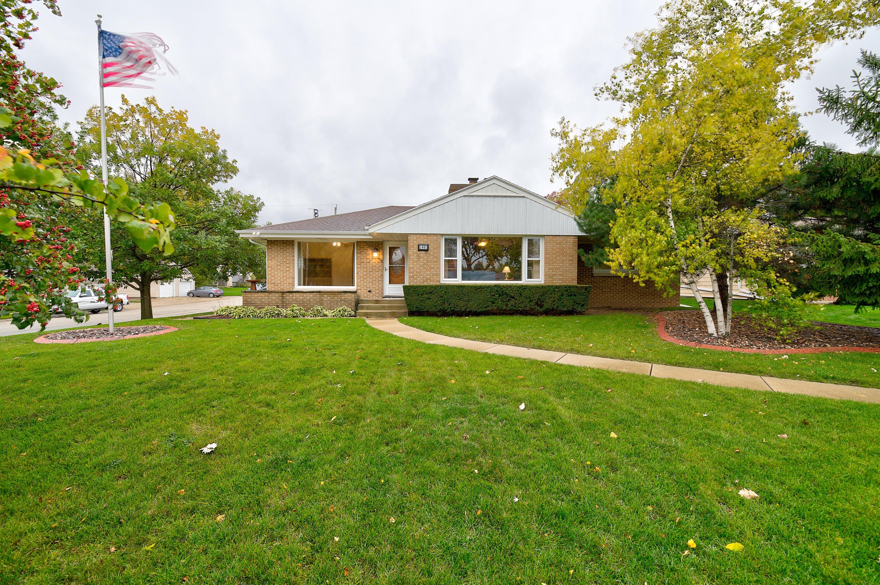 1801 Milwaukee Ave, South Milwaukee, WI 53172