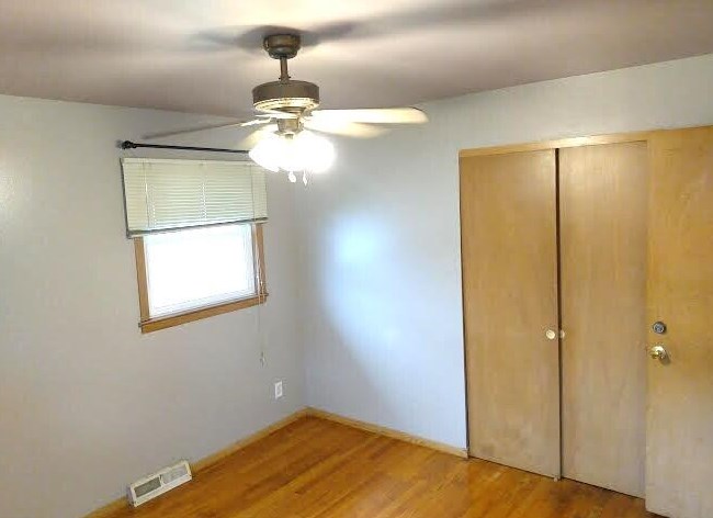 4823 20th St, Milwaukee WI  53221-2810 exterior