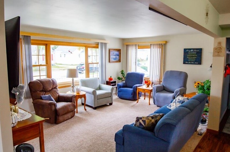 2426 22nd St, Sheboygan, WI 53083-4513