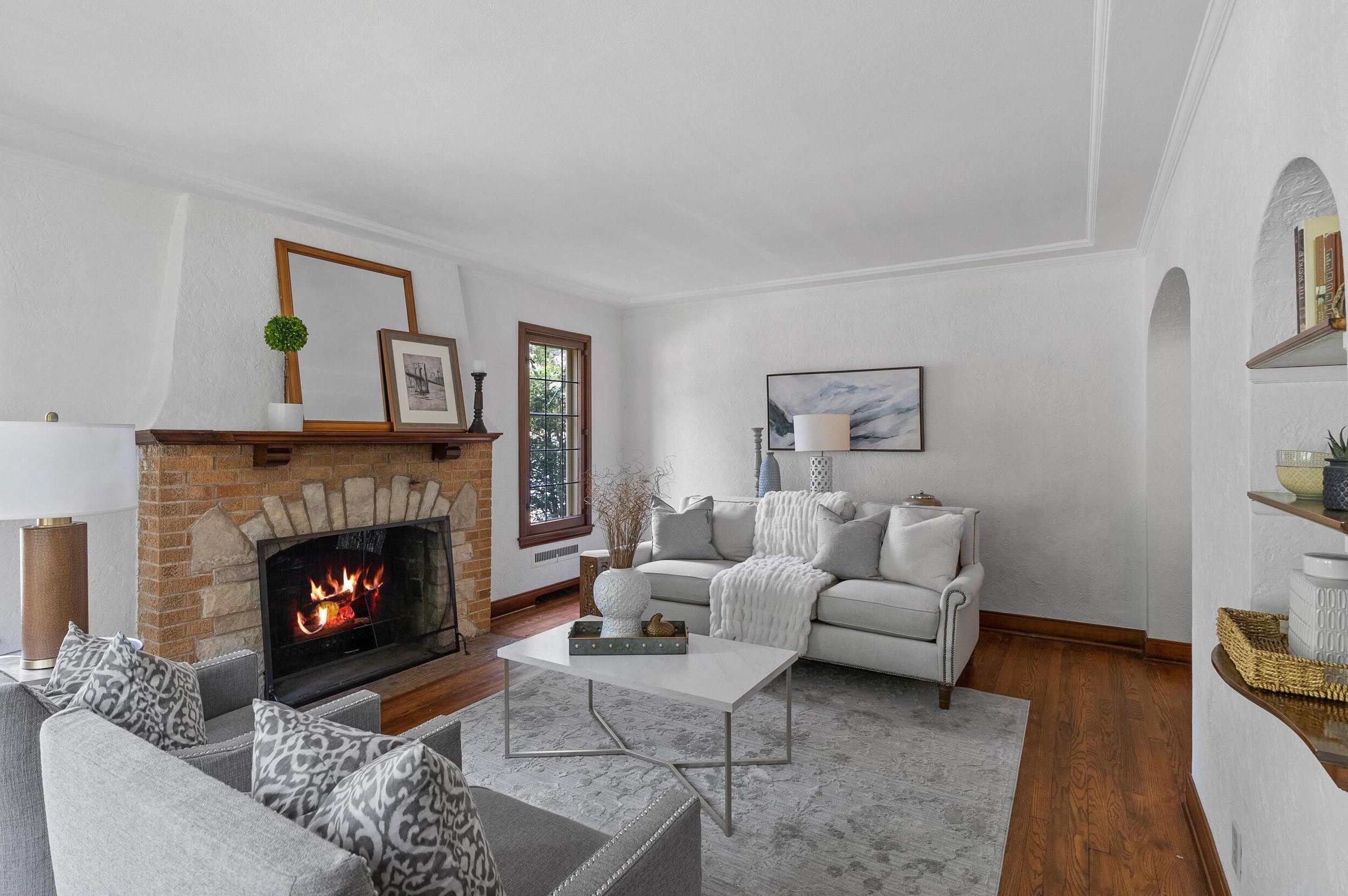 5262 N Hollywood Ave, Milwaukee, WI 53217
