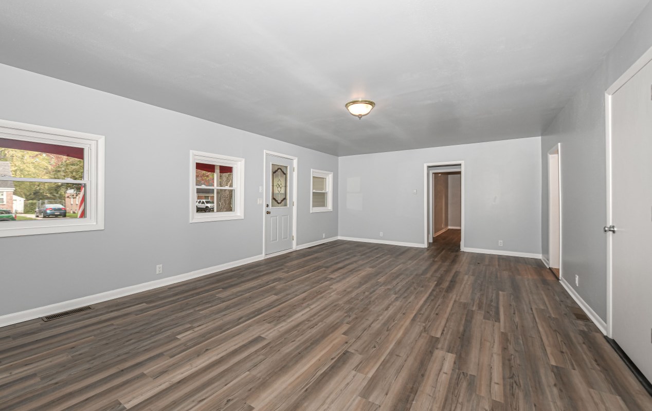 1232 Barnes St, Delavan WI  53115-1304 exterior