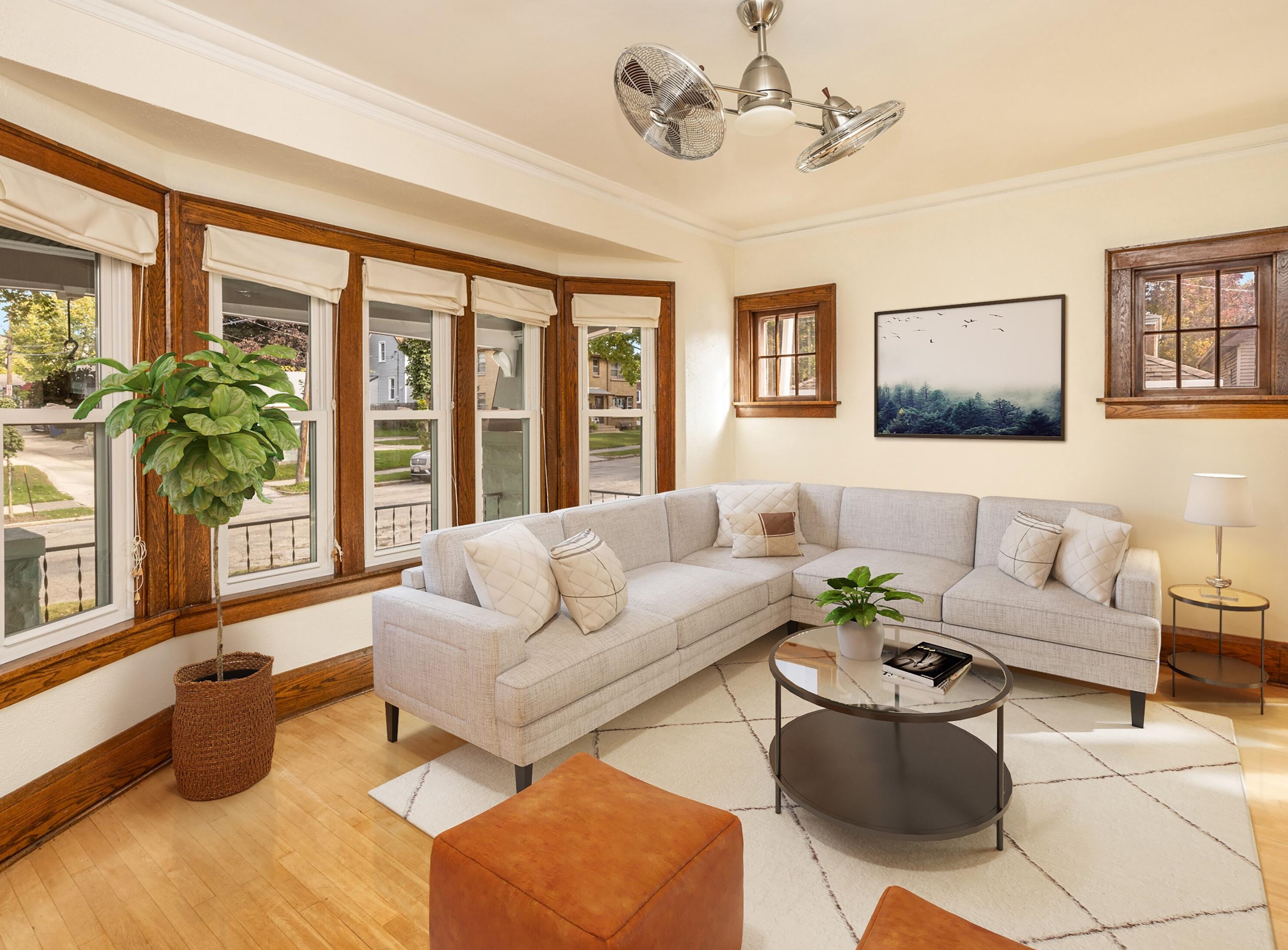 359 E Montana St, Milwaukee, WI 53207