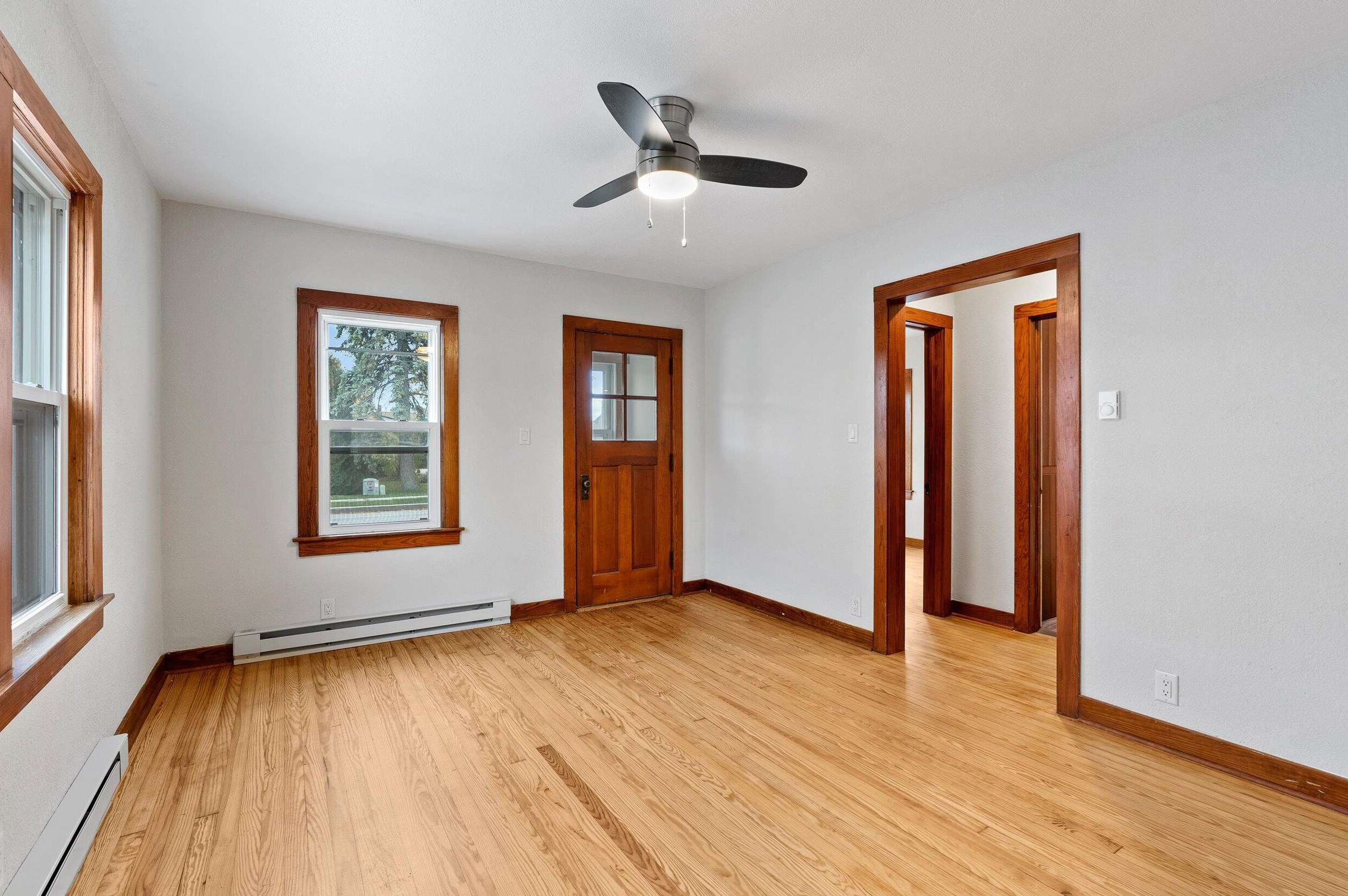 834 Main St, Belgium, WI 53004