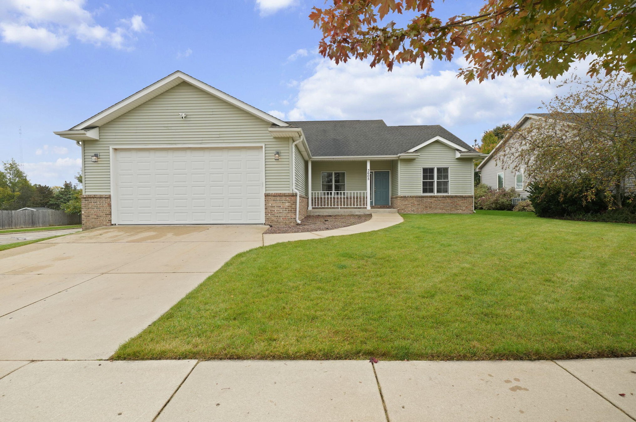 3605 29th St, Kenosha, WI 53144