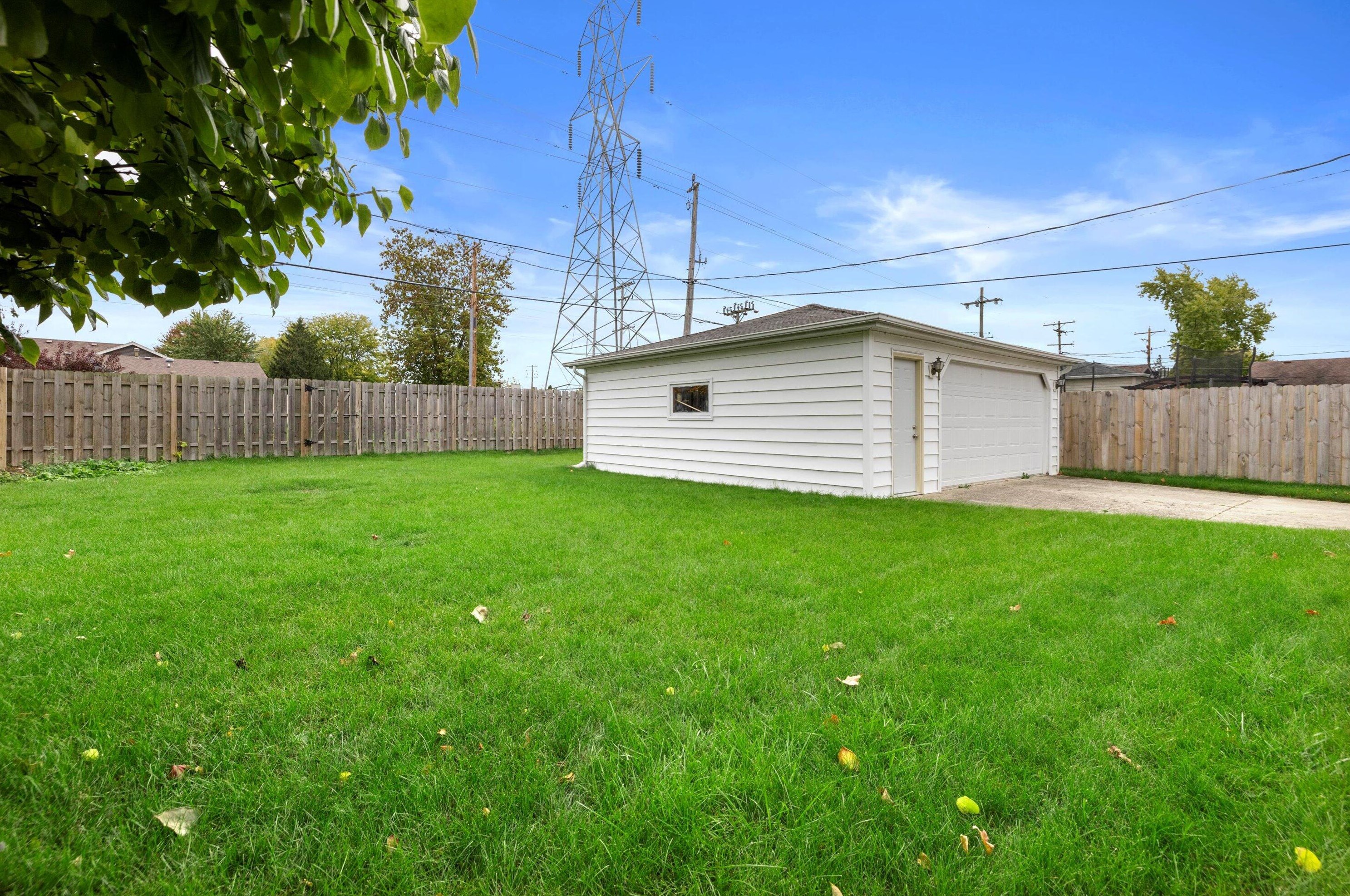 6409 57th Ave, Kenosha, WI 53142