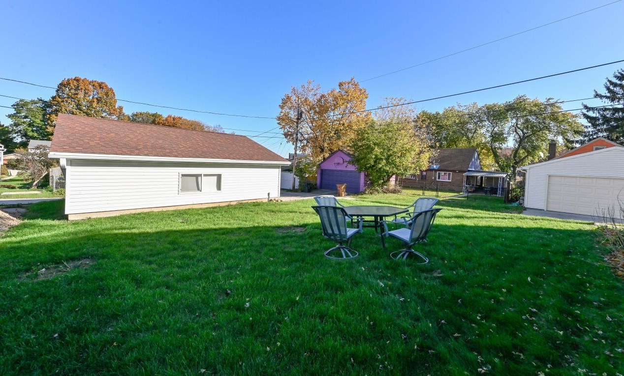 1508 Cherry St, South Milwaukee, WI 53172