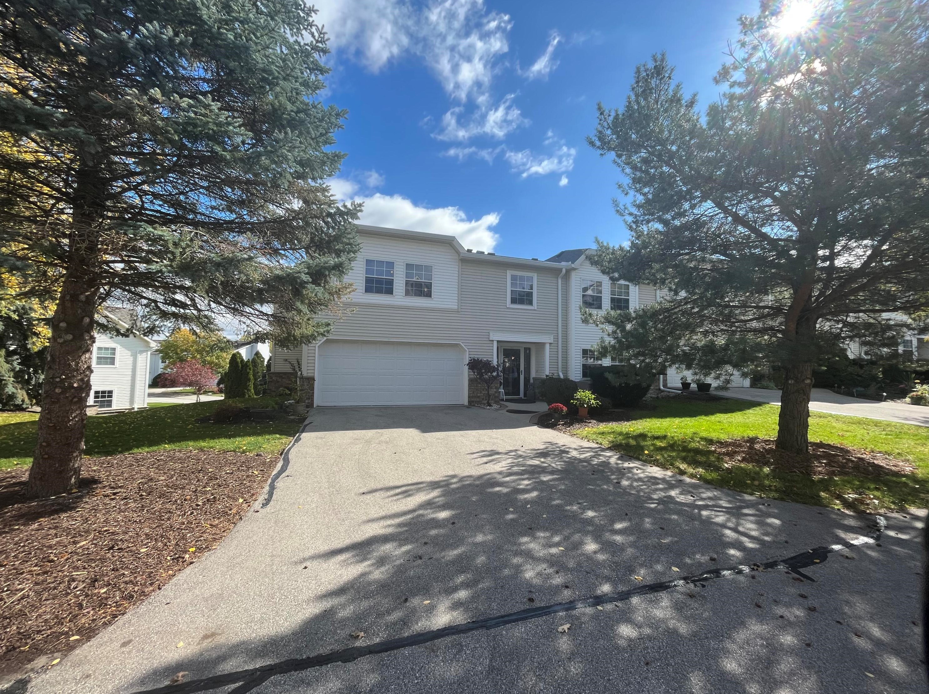 362 Kristin Ct, Brookfield, WI 53045