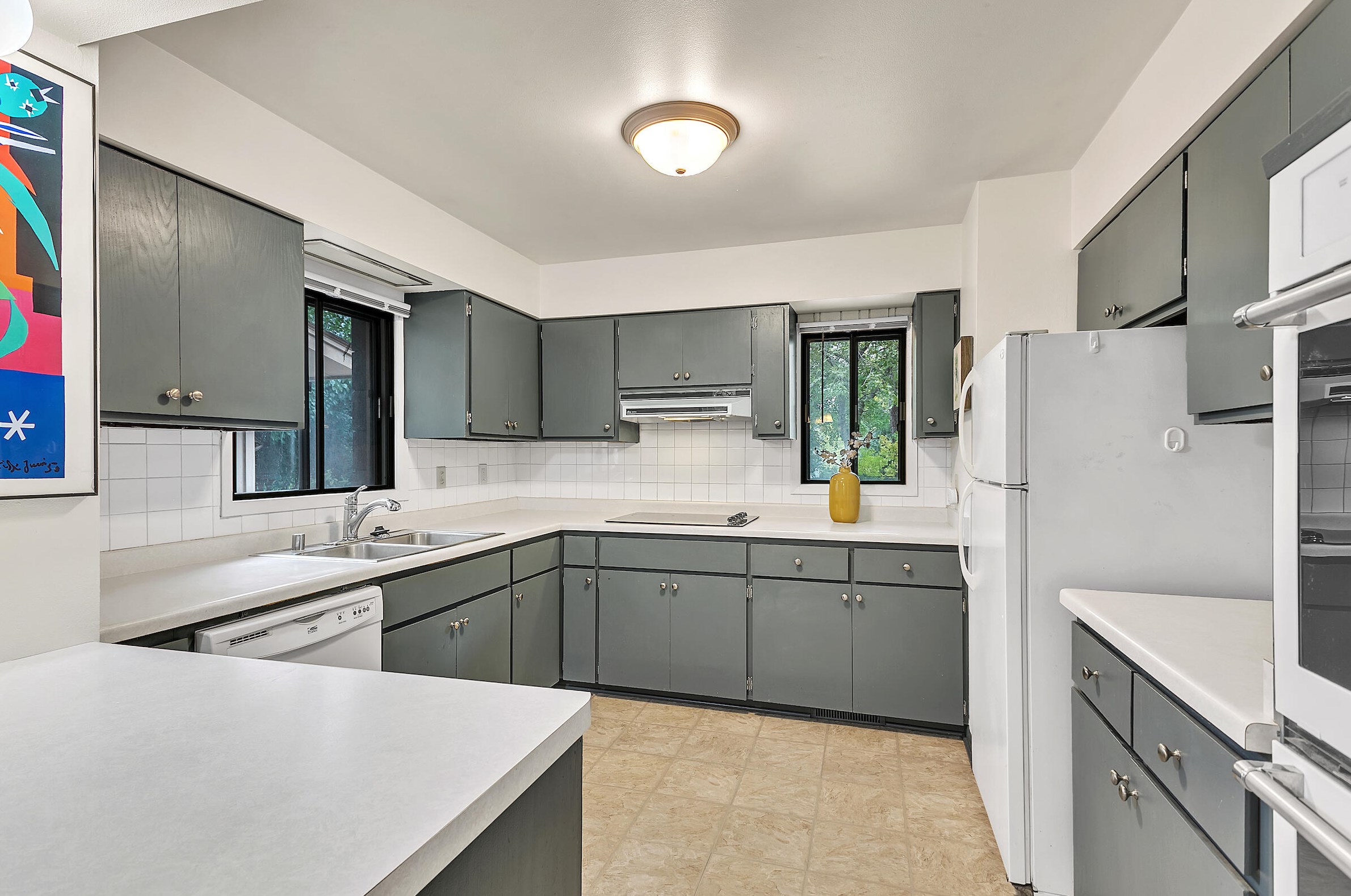1420 S River Rd #1422, Waukesha, WI 53151