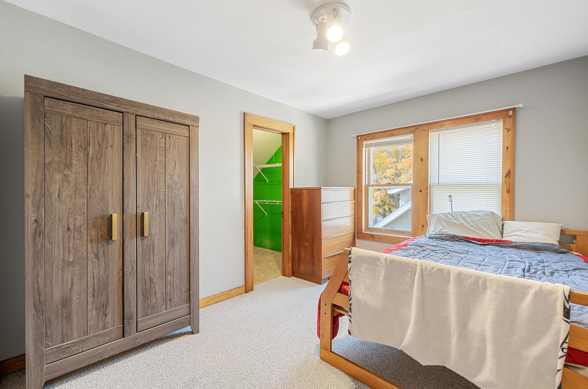 14 Valley St, Mayville WI  53050-2220 exterior