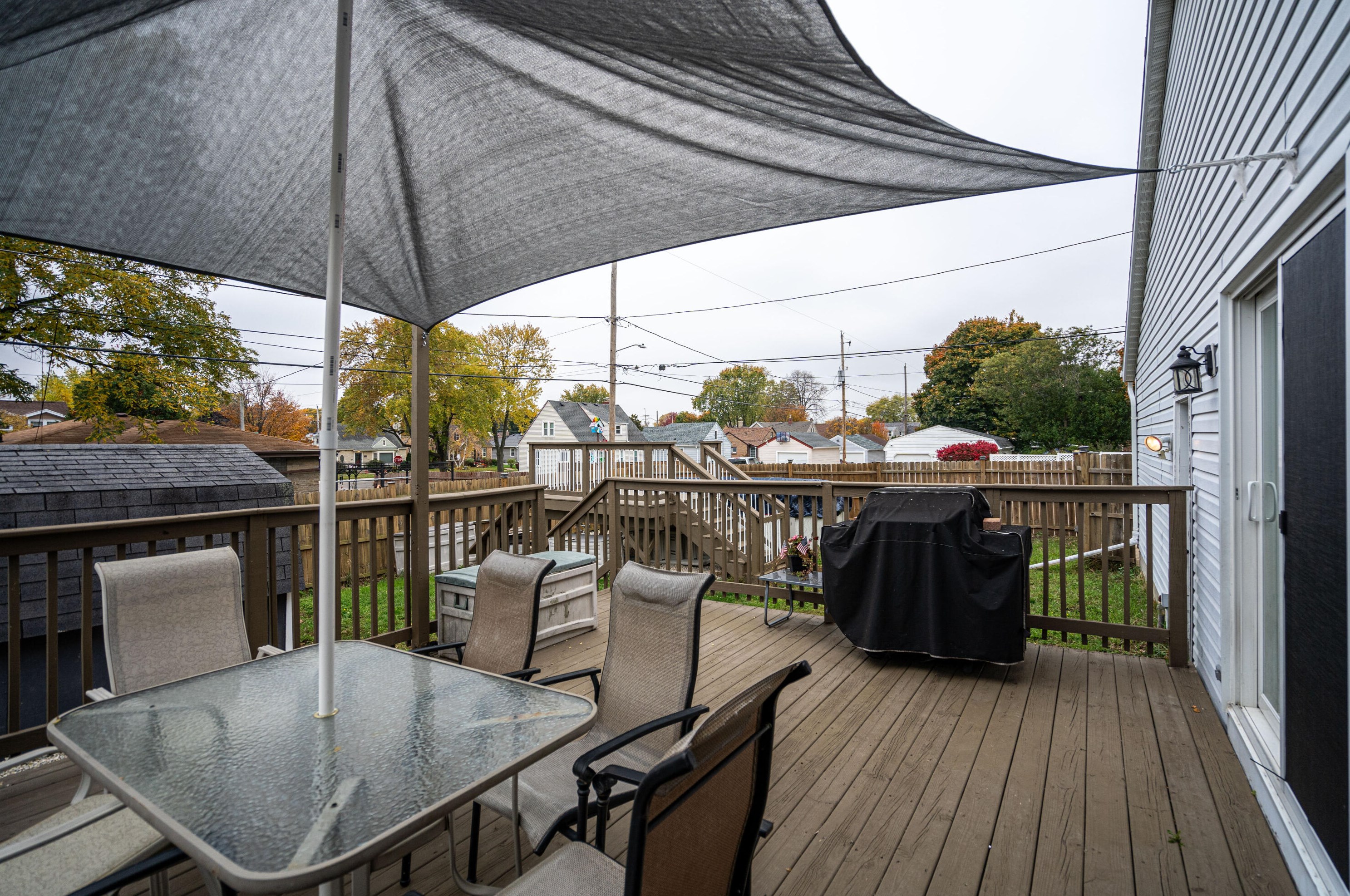 2501 8th Ave, South Milwaukee WI  53172-2611 exterior