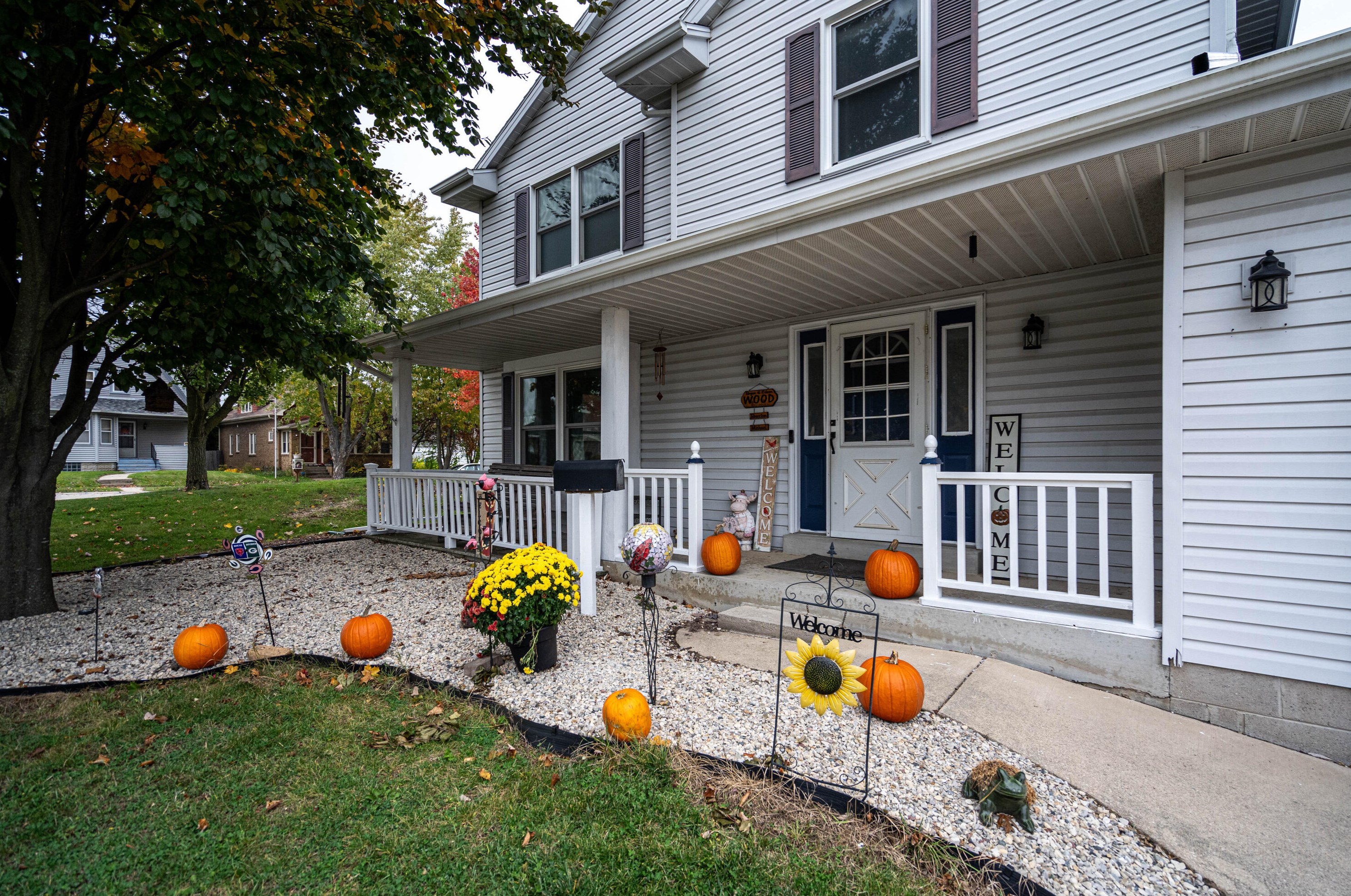 2501 8th Ave, South Milwaukee, WI 53172-2611