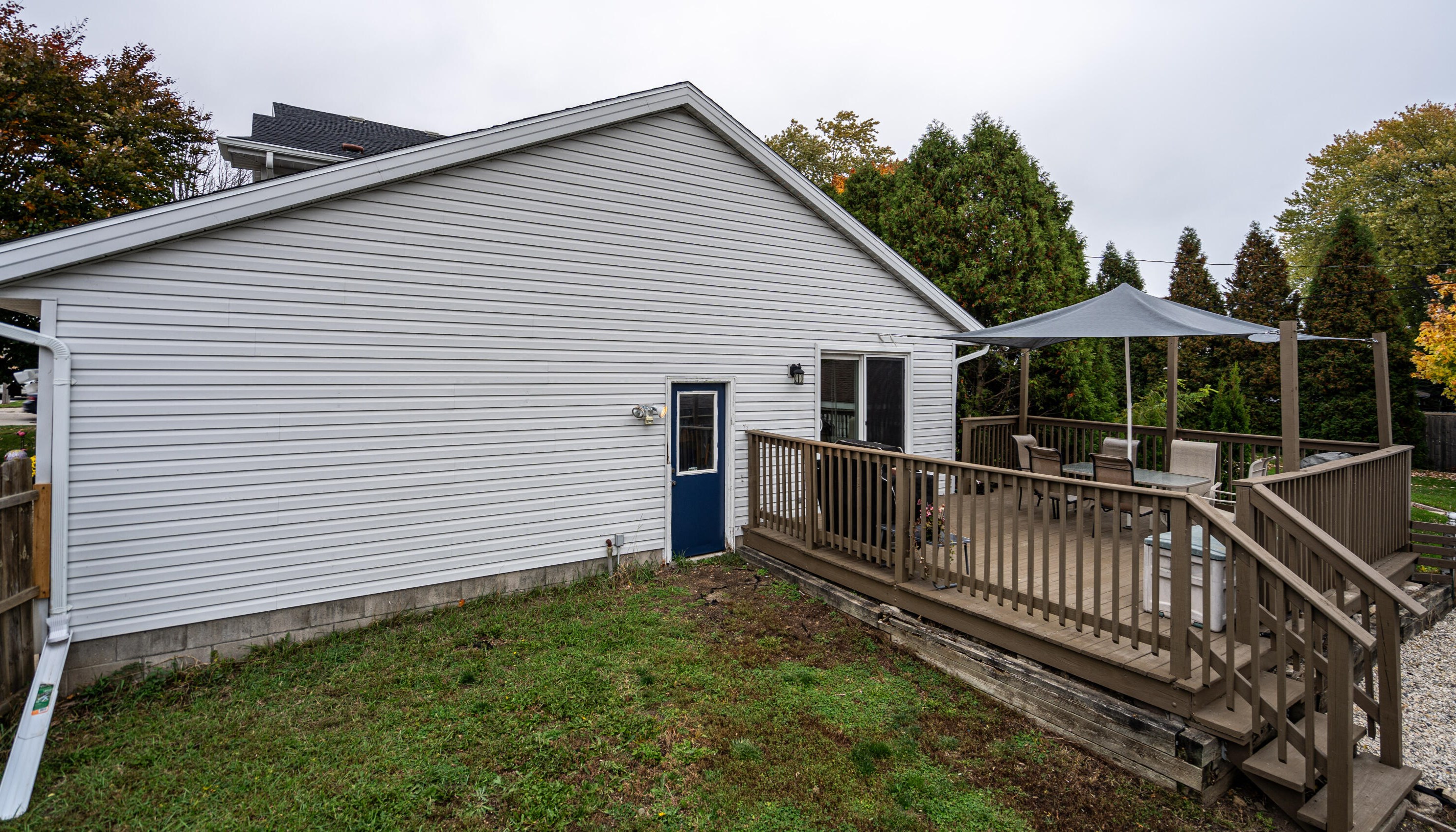 2501 8th Ave, South Milwaukee WI  53172-2611 exterior