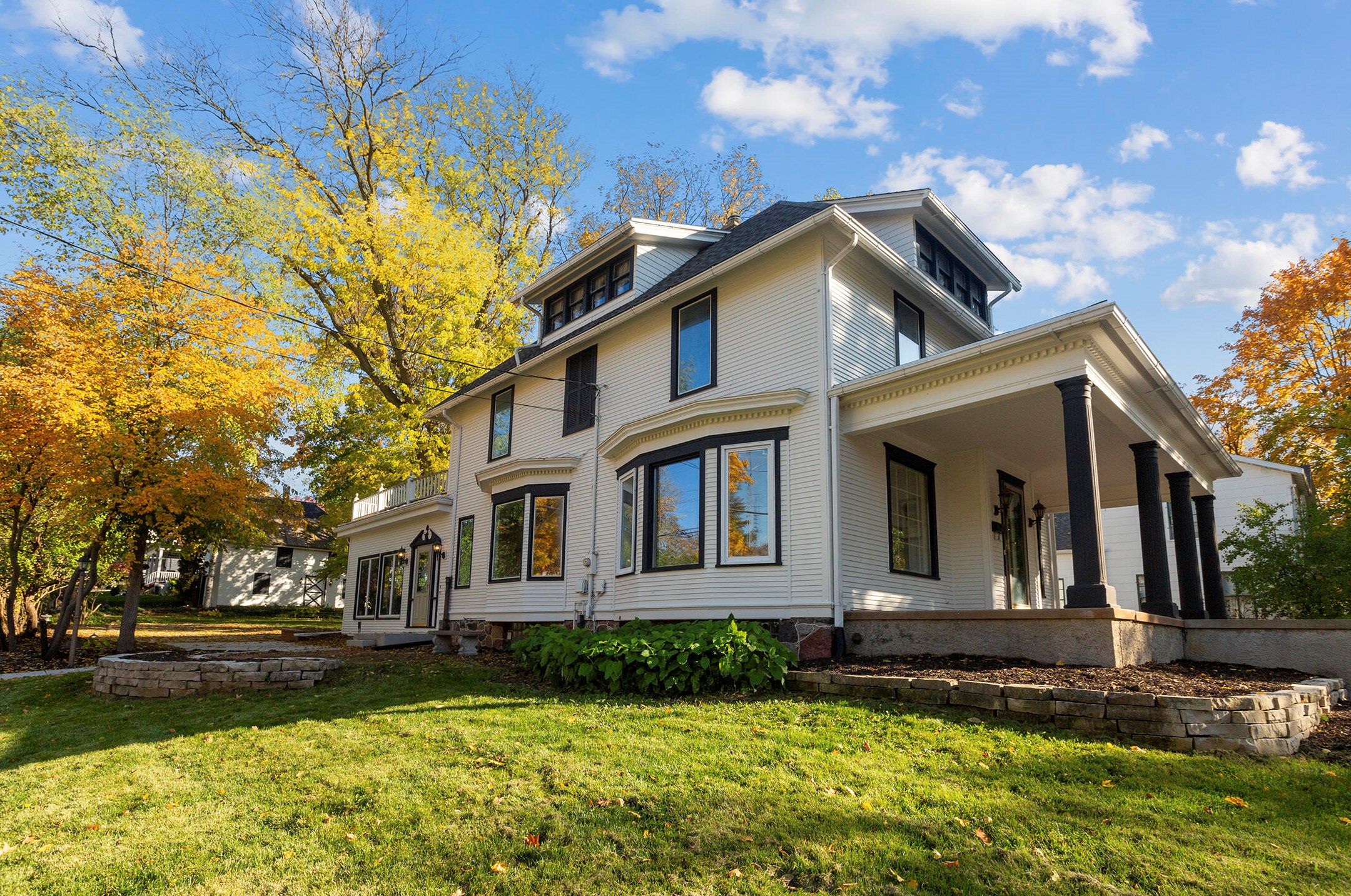 324 N Center Ave, Jefferson, WI 53549