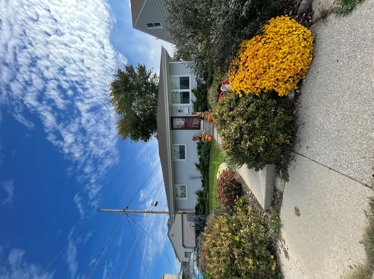 1713 Connolly Ave, Racine, WI 53405-3867