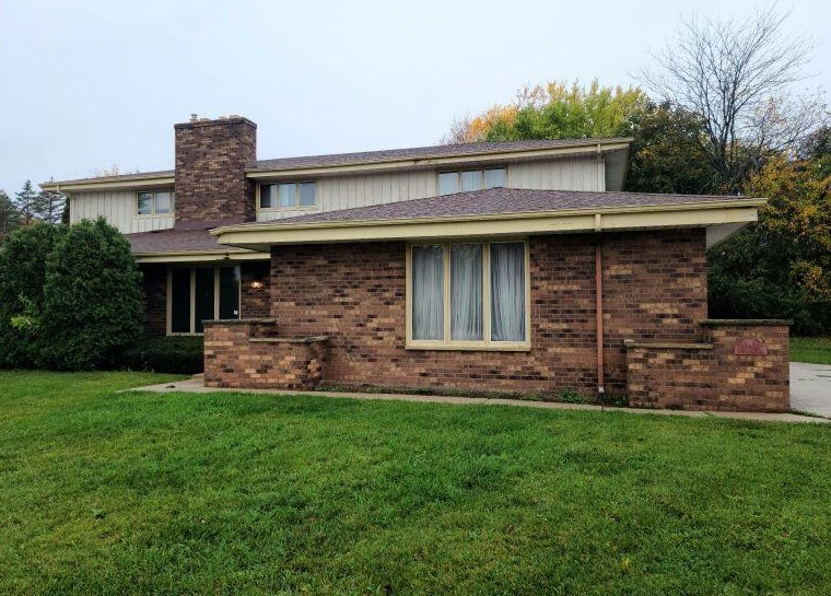 16430 Dane Ct, Brookfield, WI 16440-1302
