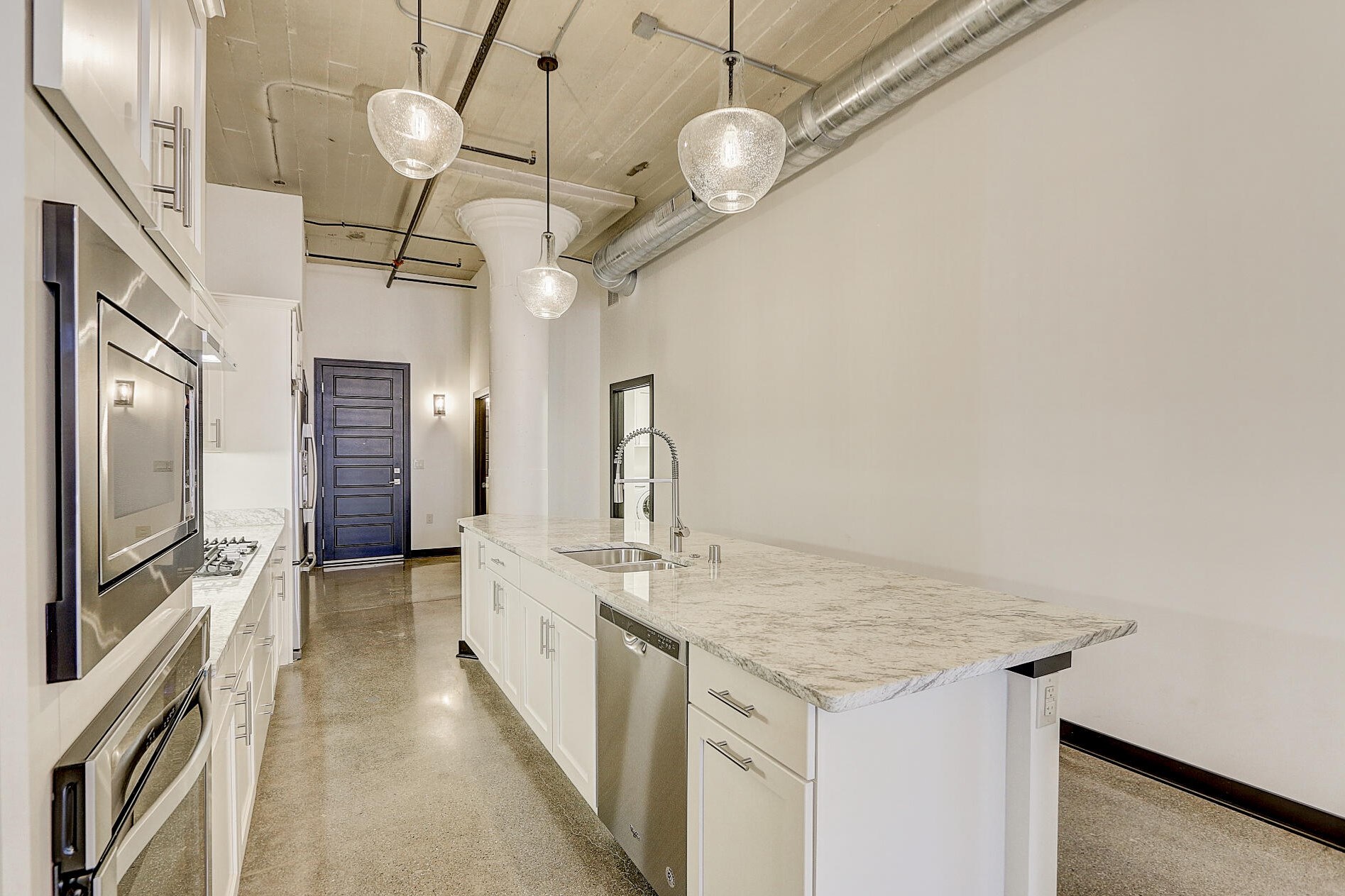 226 N Water St #401, Milwaukee, WI 53202