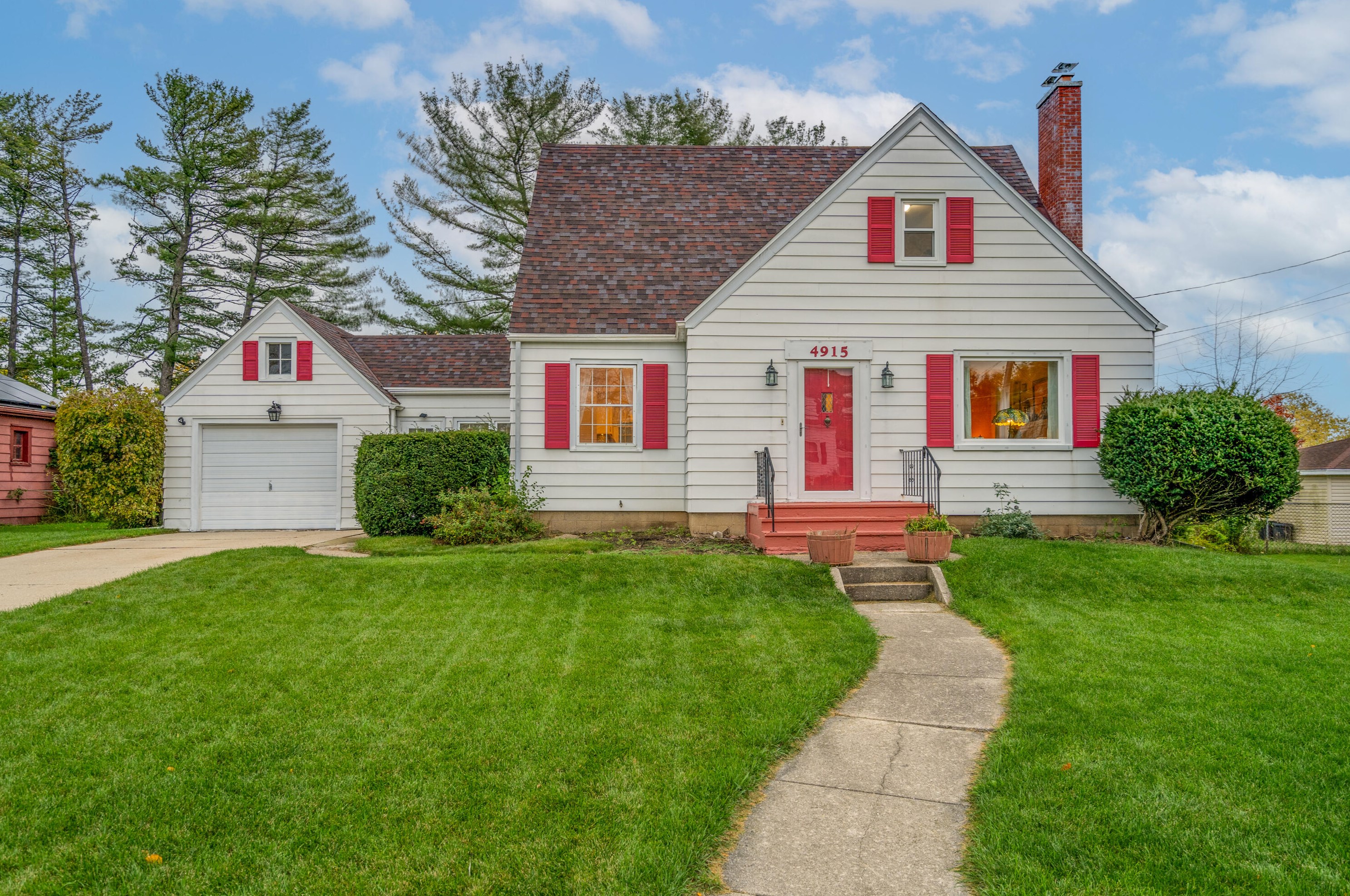4915 40th Ave, Kenosha, WI 53144