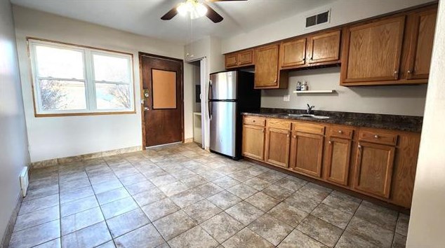 8872 N 95th St #h, Milwaukee, WI 53224