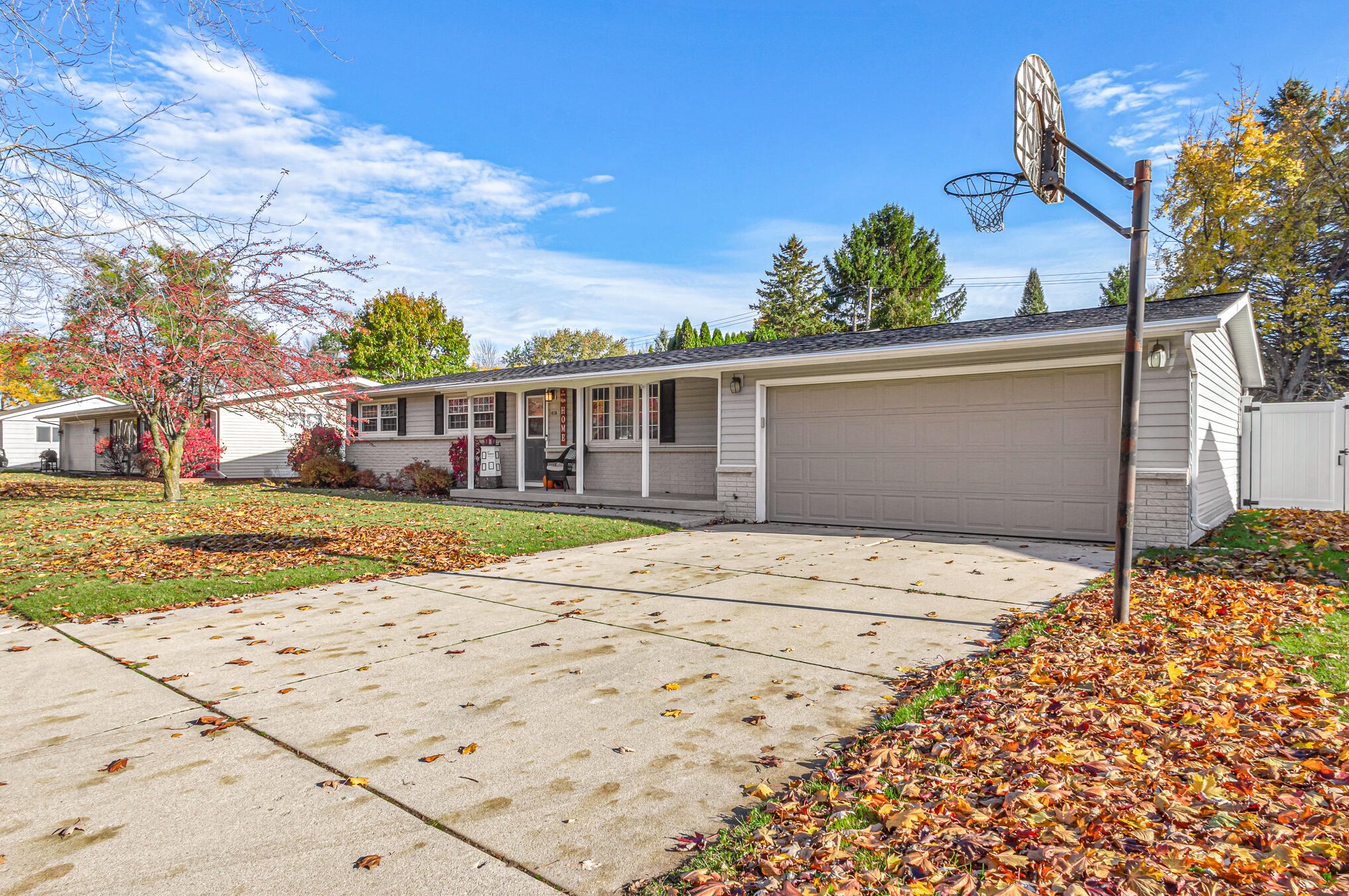 1415 Kellner St, Manitowoc, WI 54220