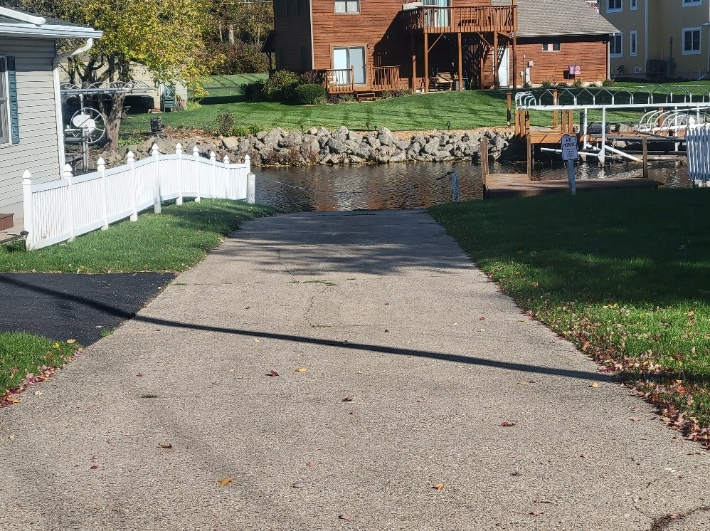 2317 Orchard Dr, Delavan WI  53115-3479 exterior