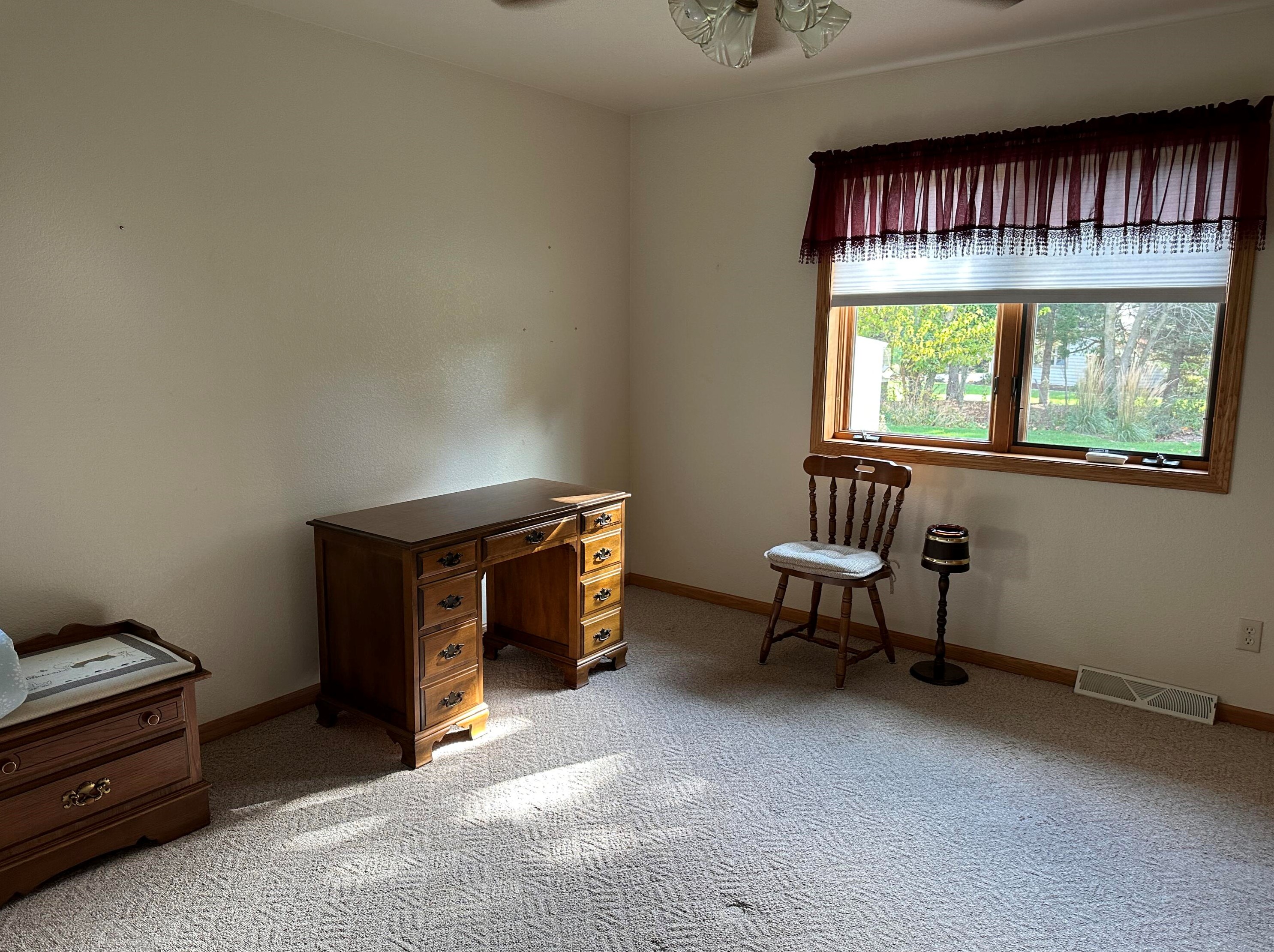 3709 Limestone Ct, Sheboygan WI  53083-2666 exterior
