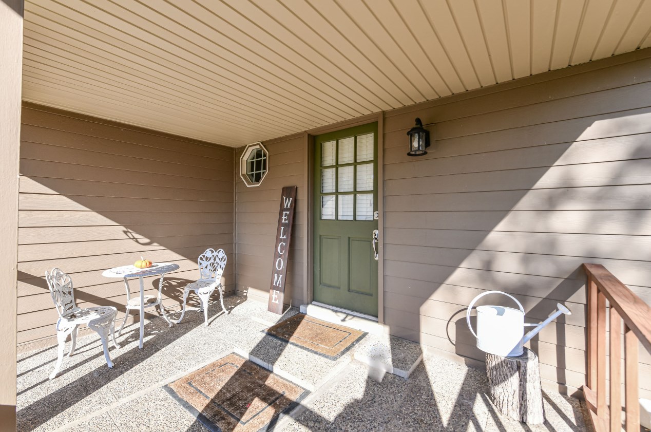 24510 N Wind Lake Rd, Waterford, WI 53185