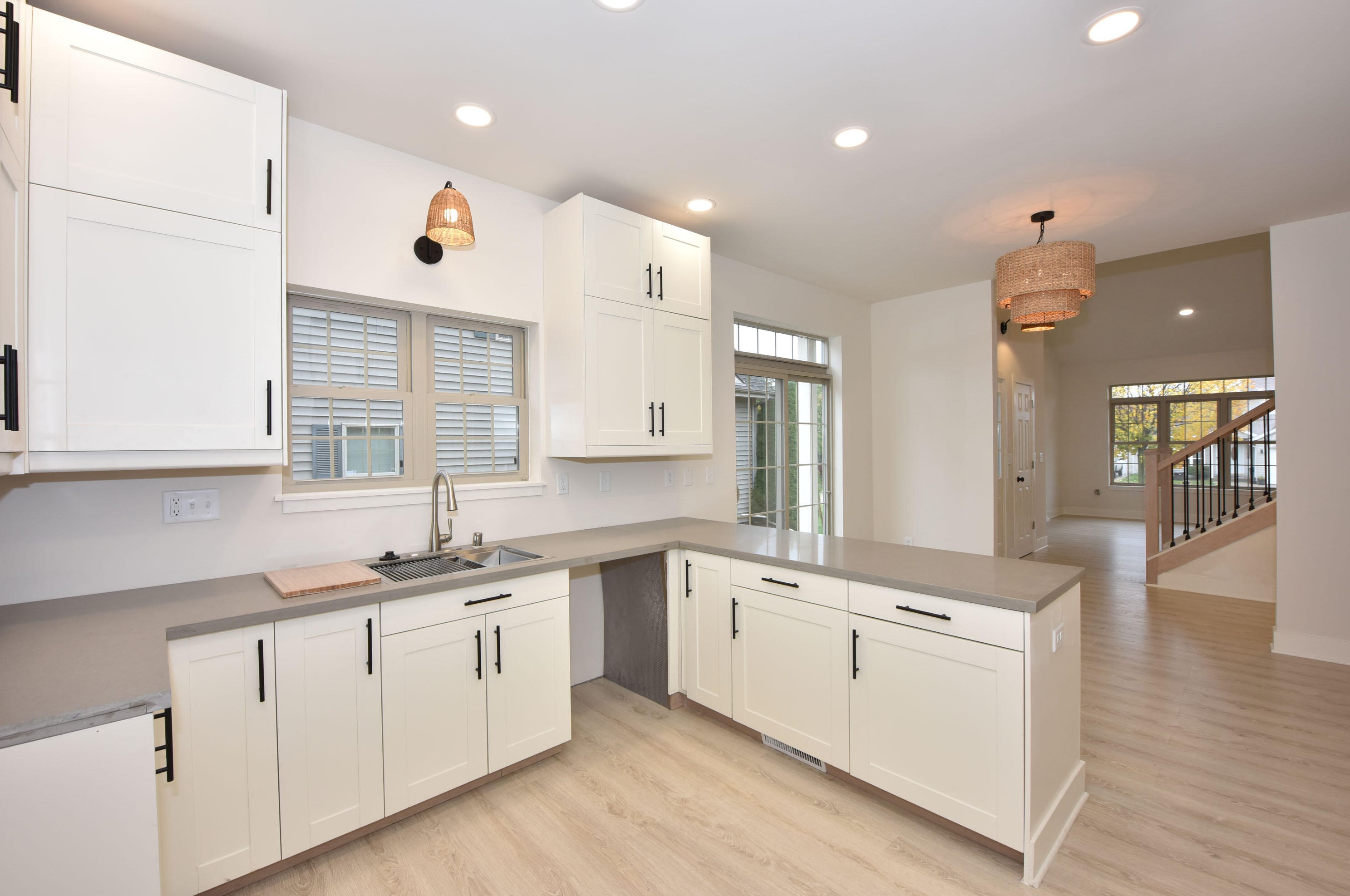 1329 Niagara St, Waukesha, WI 53186
