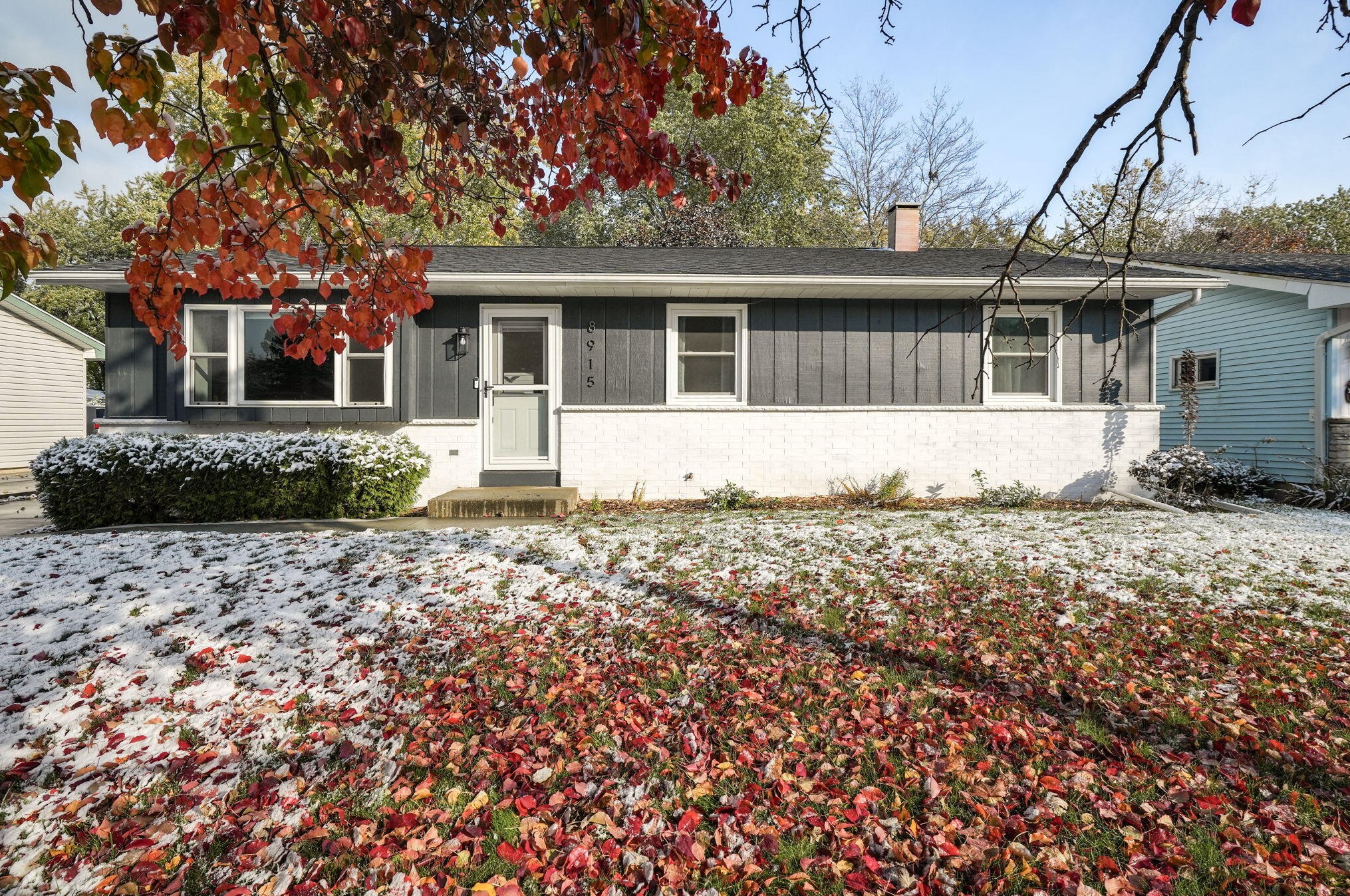 8915 17th Ave, Kenosha, WI 53143