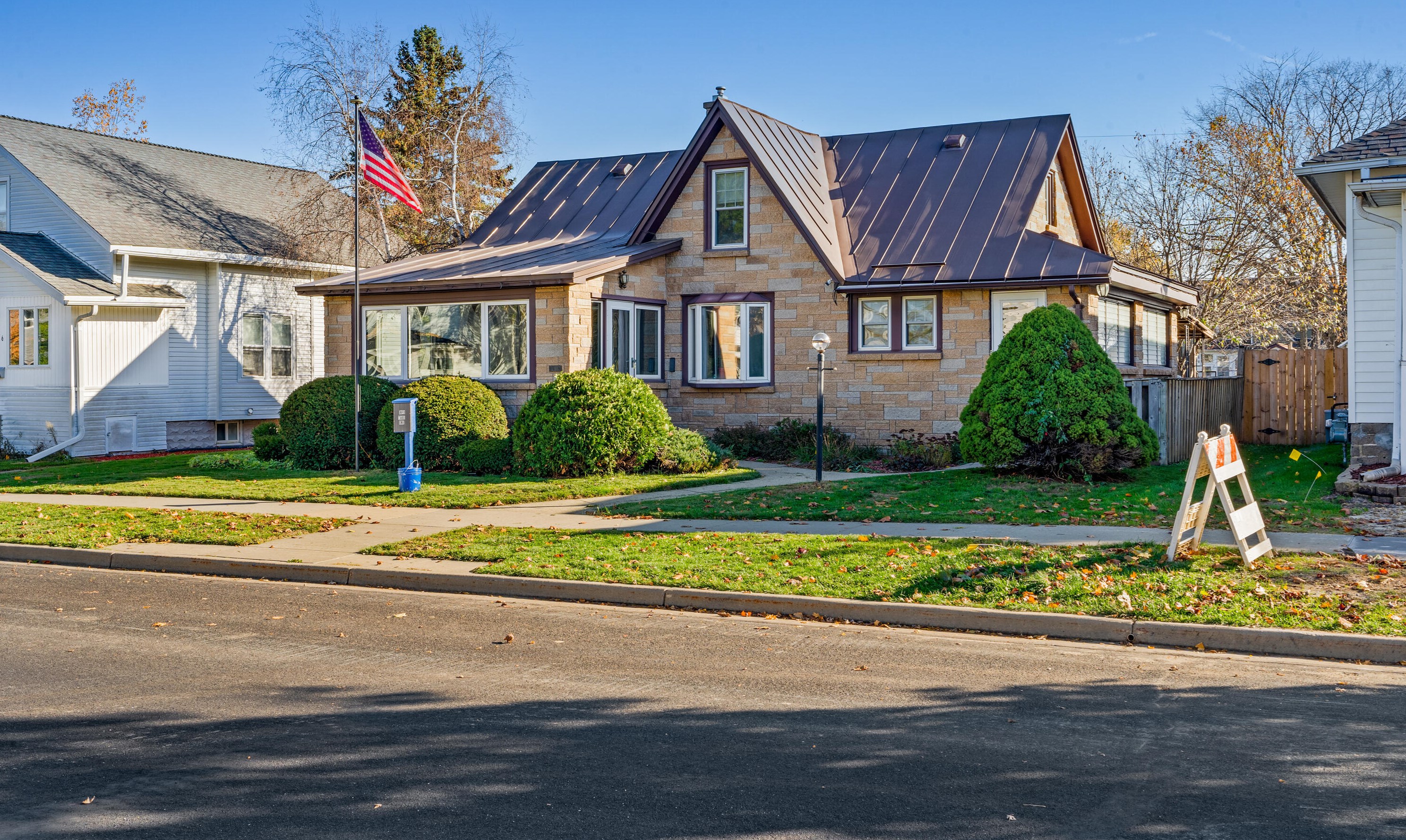 1418 Stoughton Ave, Tomah, WI 54660