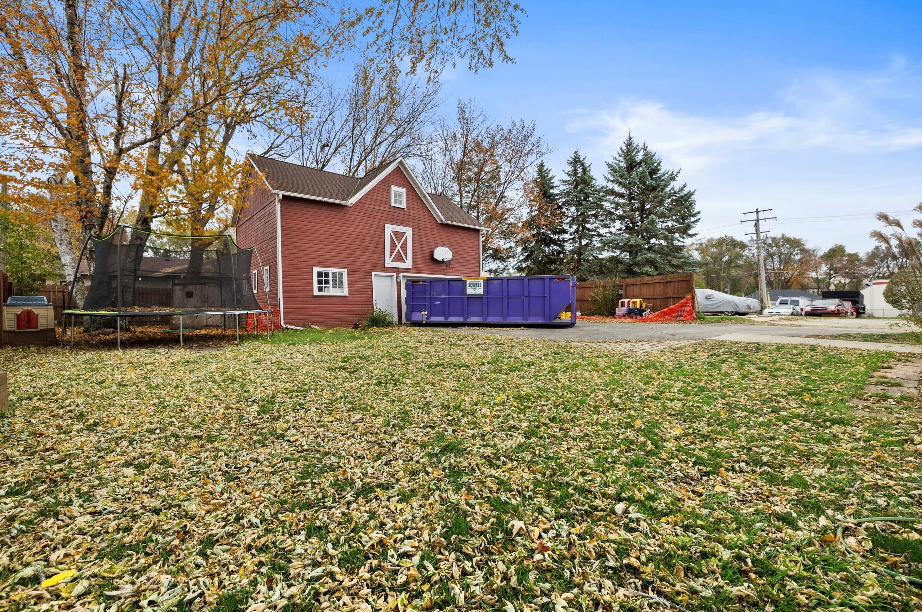508 Mchenry St, Lyons WI  53105-2128 exterior