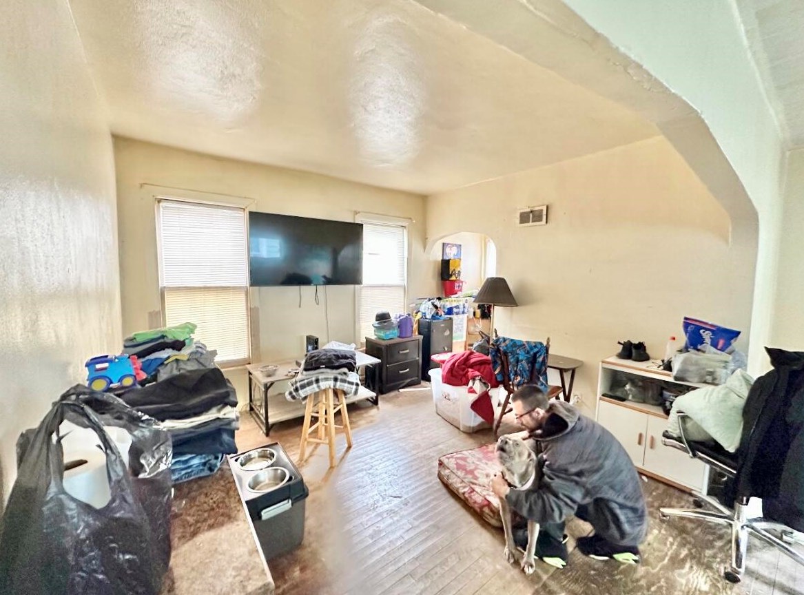 3310 N Pierce St, Milwaukee, WI 53212