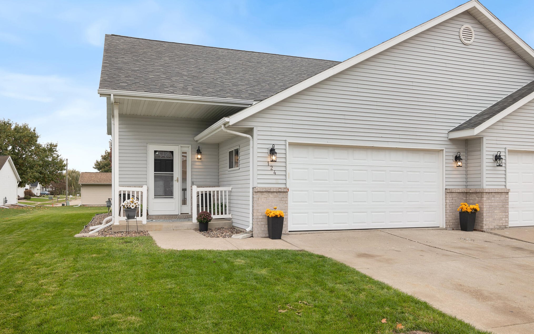 124 Susan Ct, West Salem, WI 54669