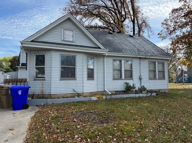2132 35th St, Kenosha, WI 53140