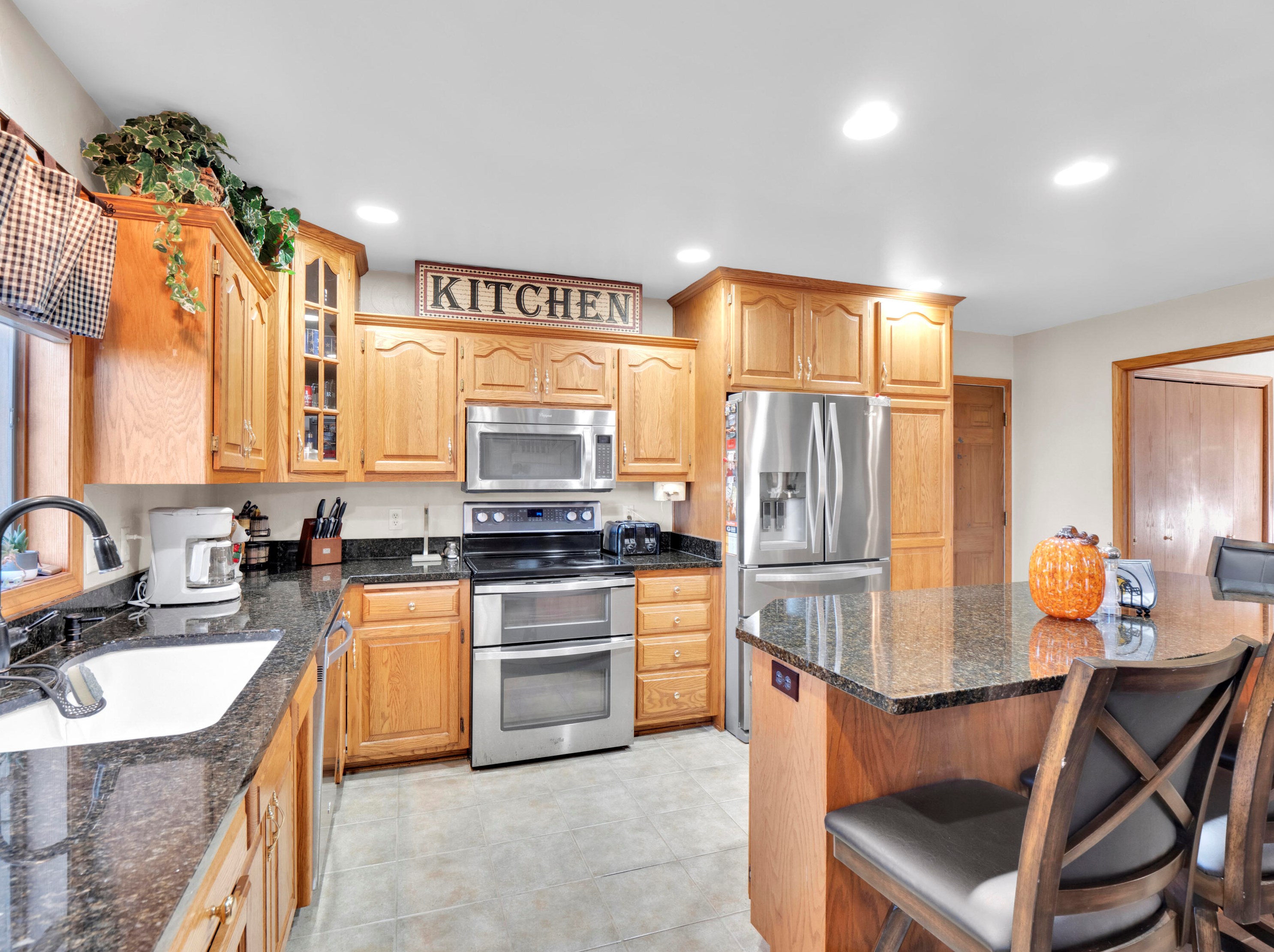 717 Ash Cir, Plymouth, WI 53073