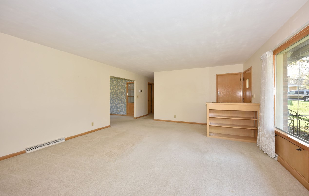 4130 160th St, Brookfield WI  53005-1400 exterior