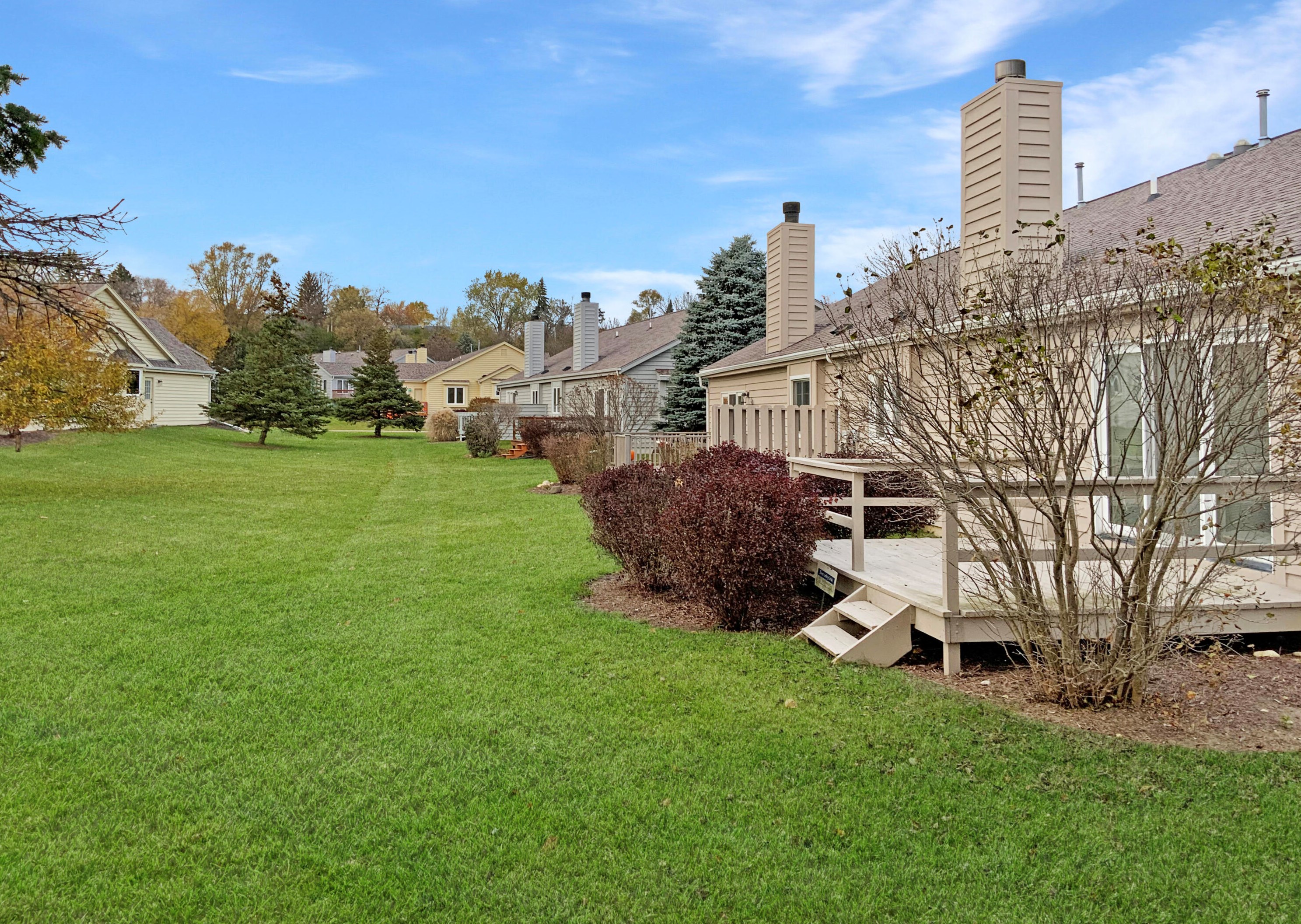 965 Lansdowne Ct, Brookfield, WI 53045