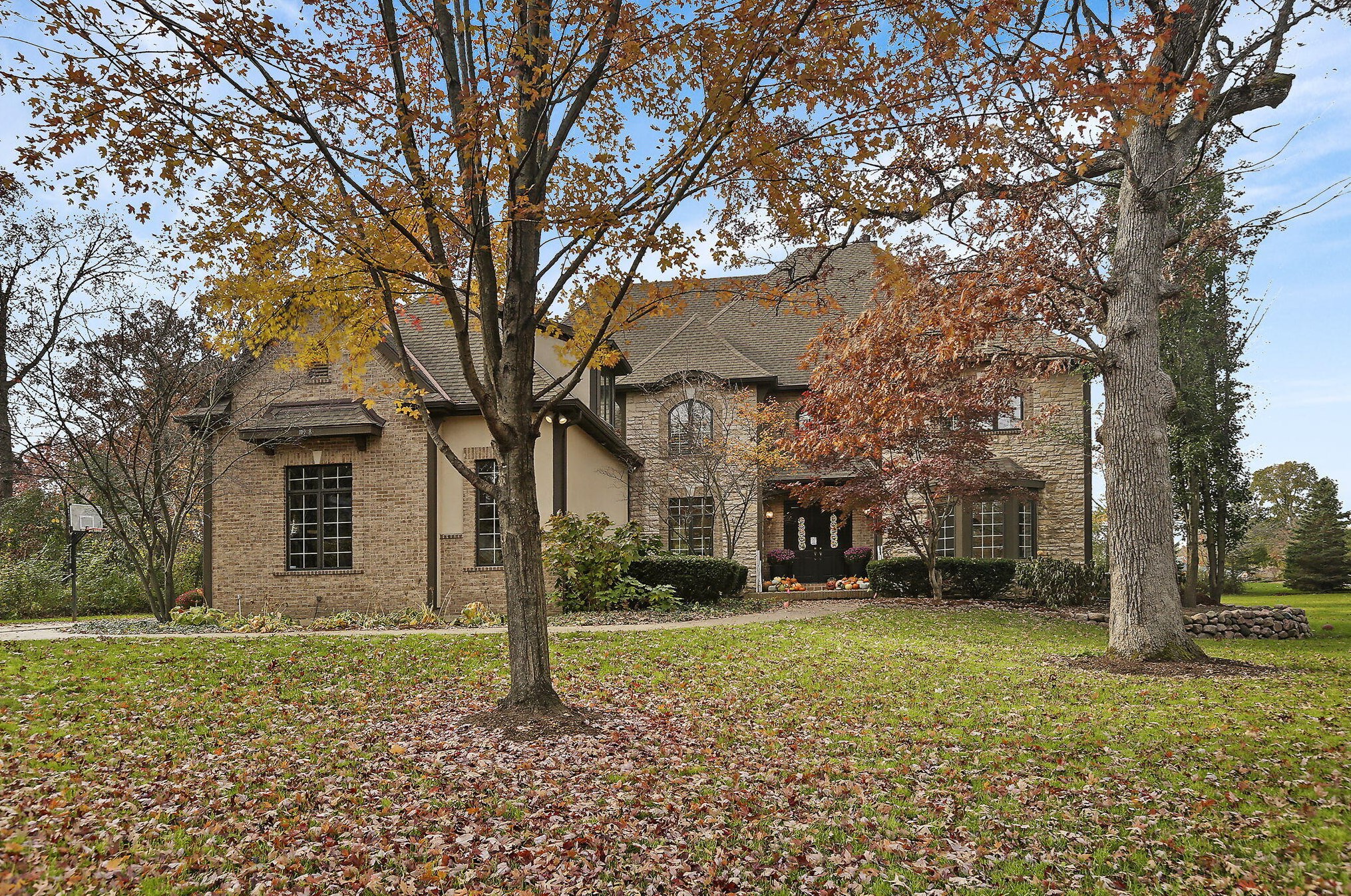 11908 24th Ct, Kenosha, WI 53158