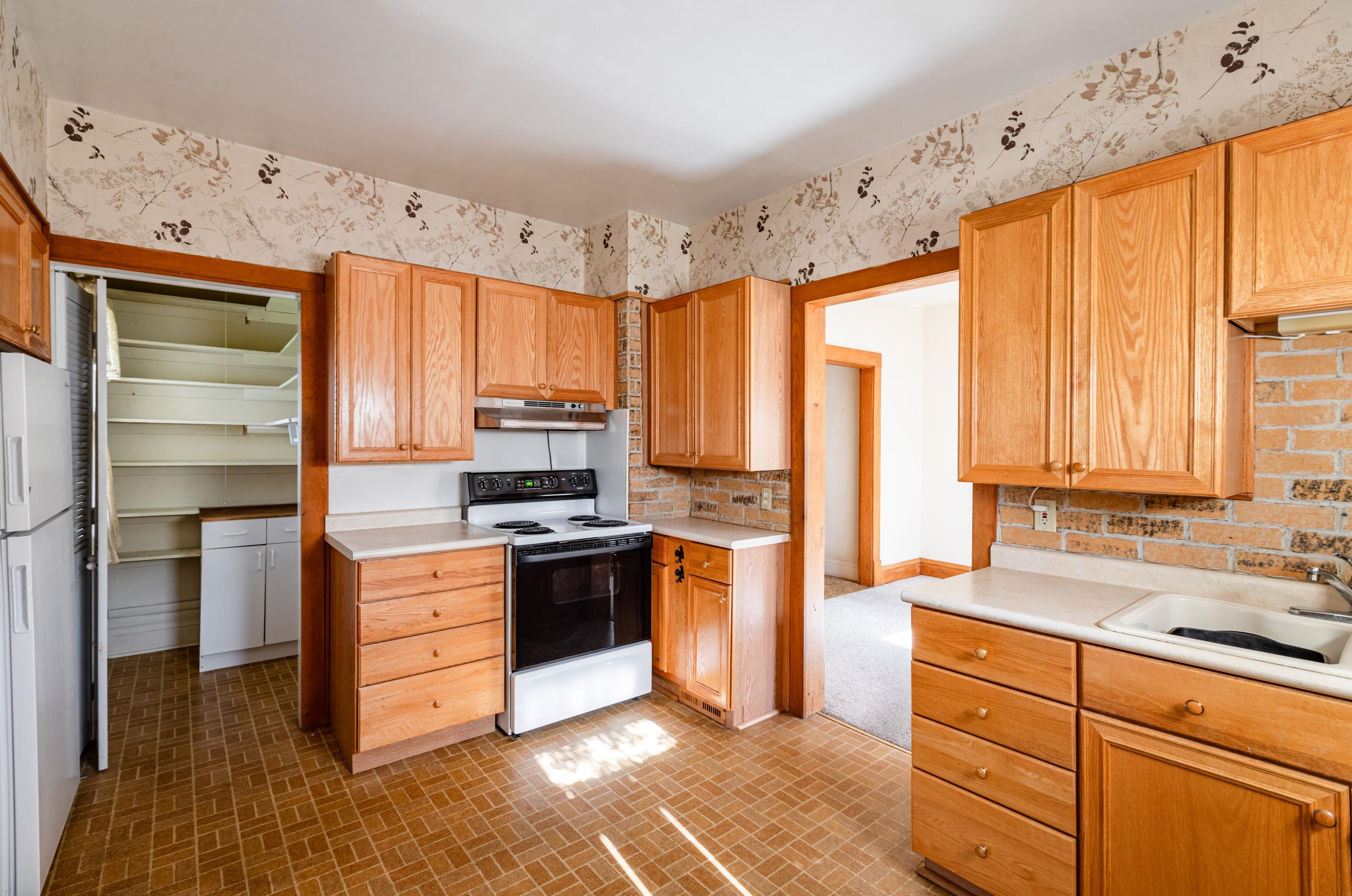 2530 14th St, La Crosse, WI 54601
